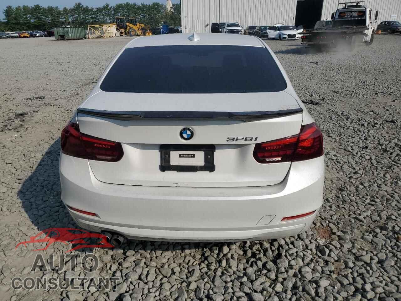 BMW 3 SERIES 2013 - WBA3A5C58DF353732