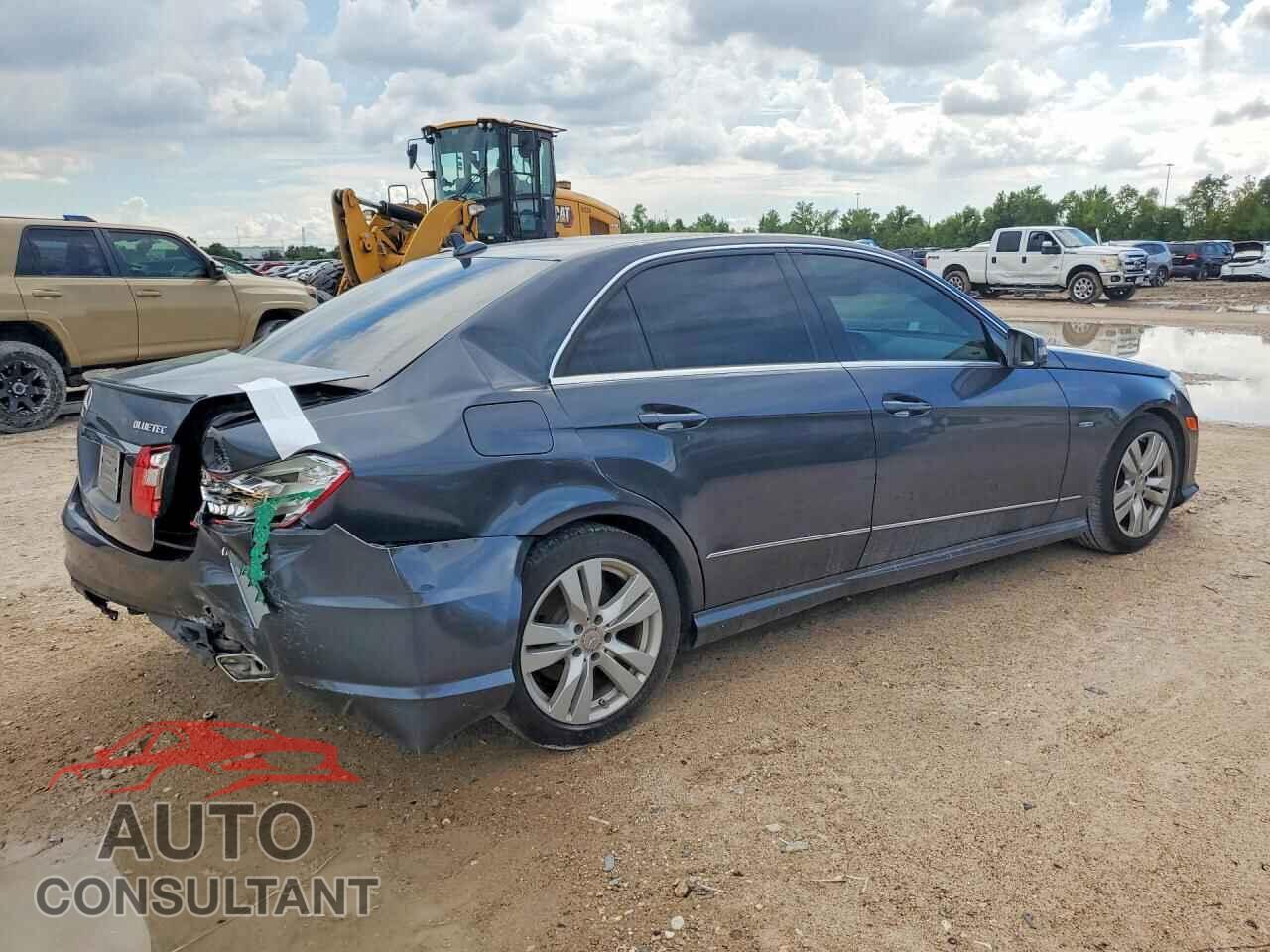 MERCEDES-BENZ E-CLASS 2011 - WDDHF2EB4BA465357