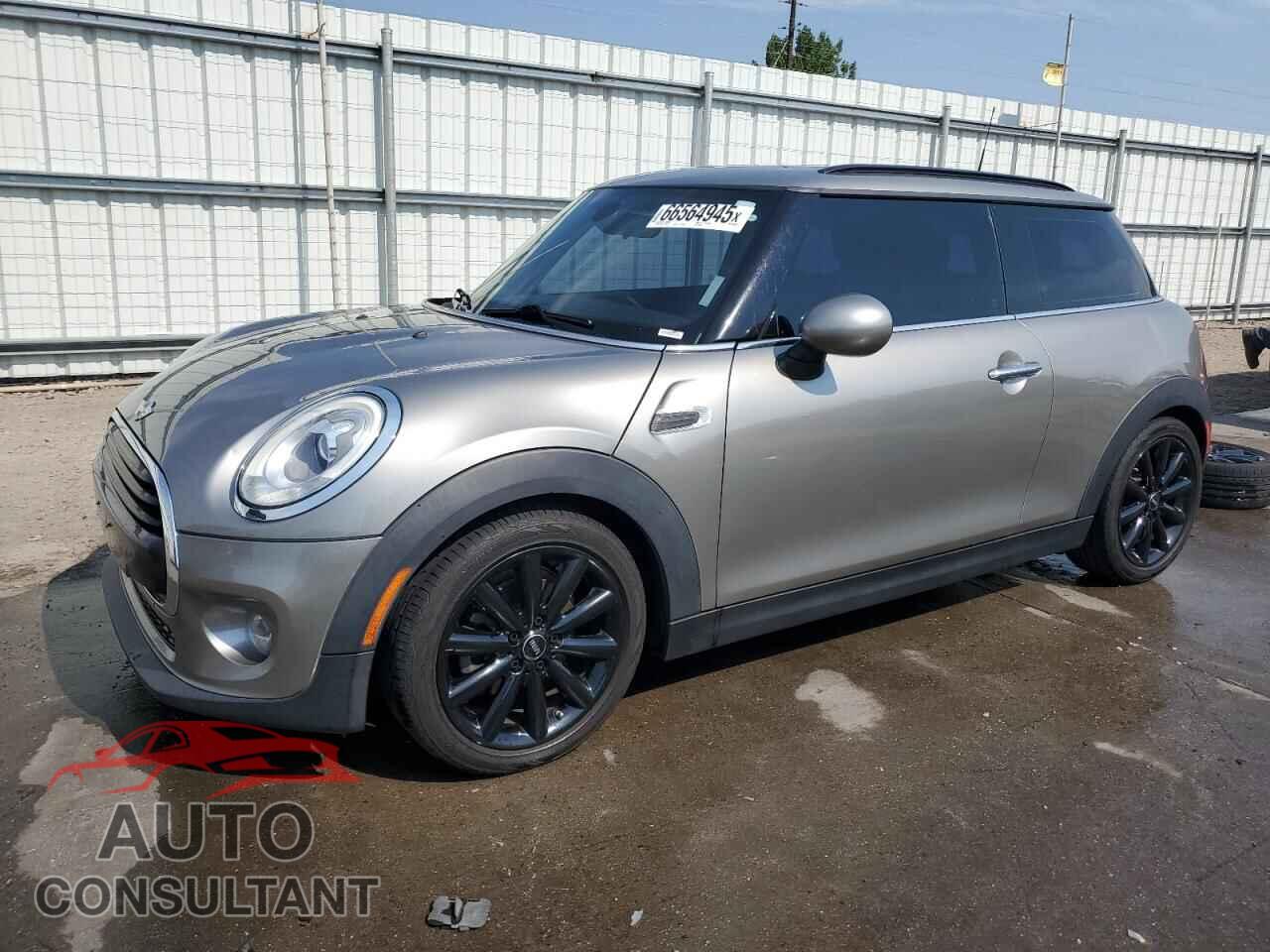 MINI COOPER 2017 - WMWXP5C39H2F61682