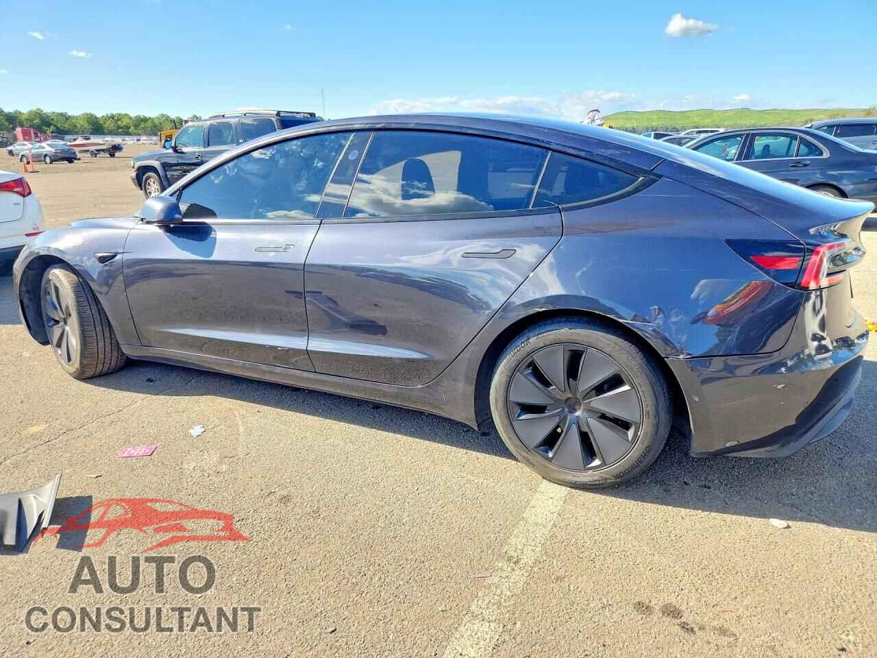 TESLA MODEL 3 2024 - 5YJ3E1EA6RF761927