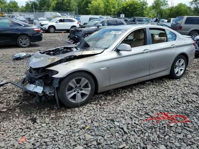 BMW 5 SERIES 2012 - WBAXG5C57CDX05841
