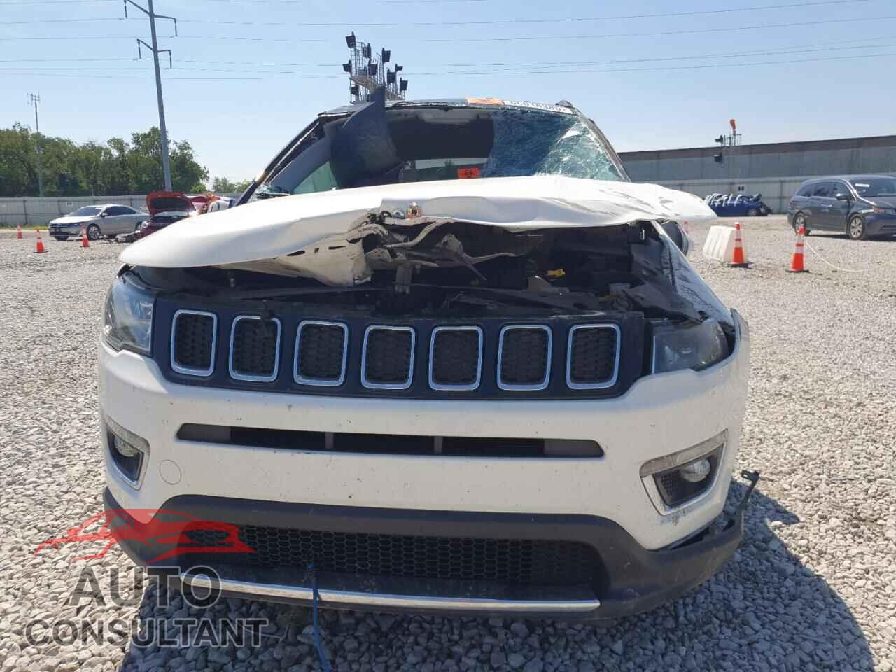 JEEP COMPASS 2019 - 3C4NJDCB6KT648505