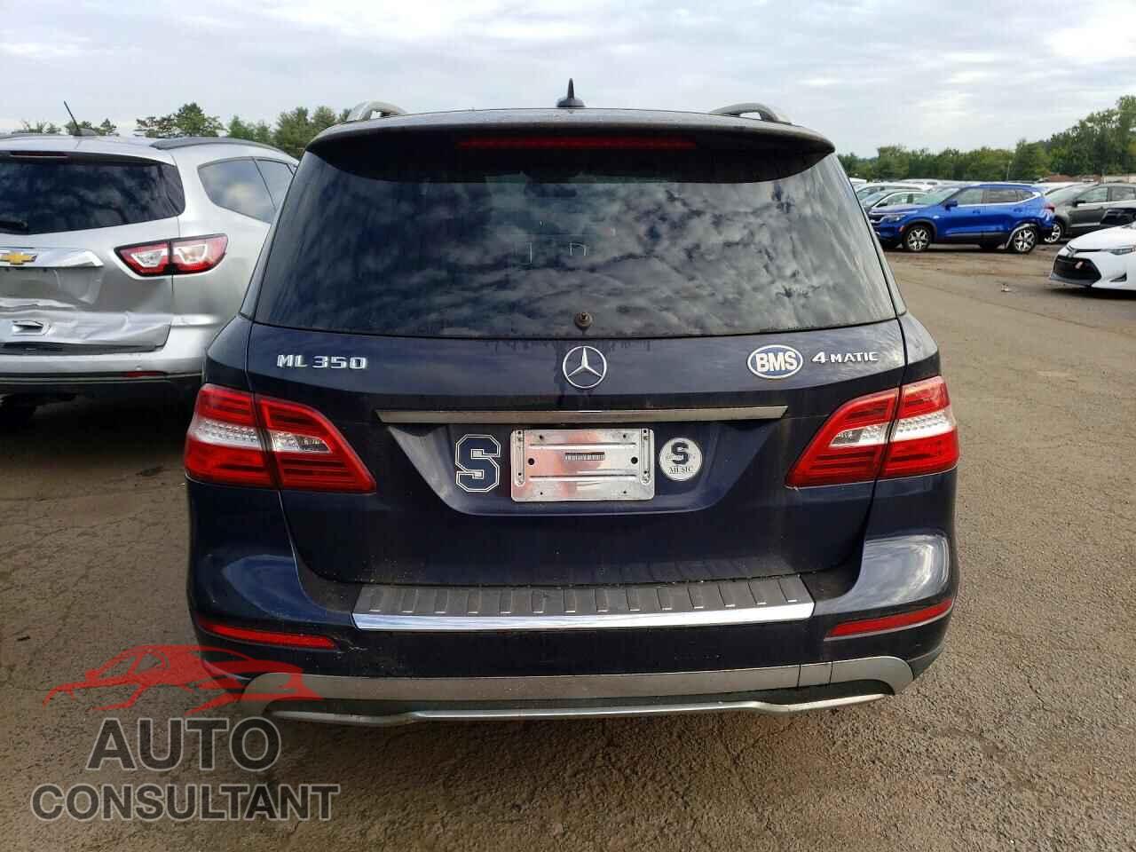 MERCEDES-BENZ M-CLASS 2012 - 4JGDA5HB8CA088100