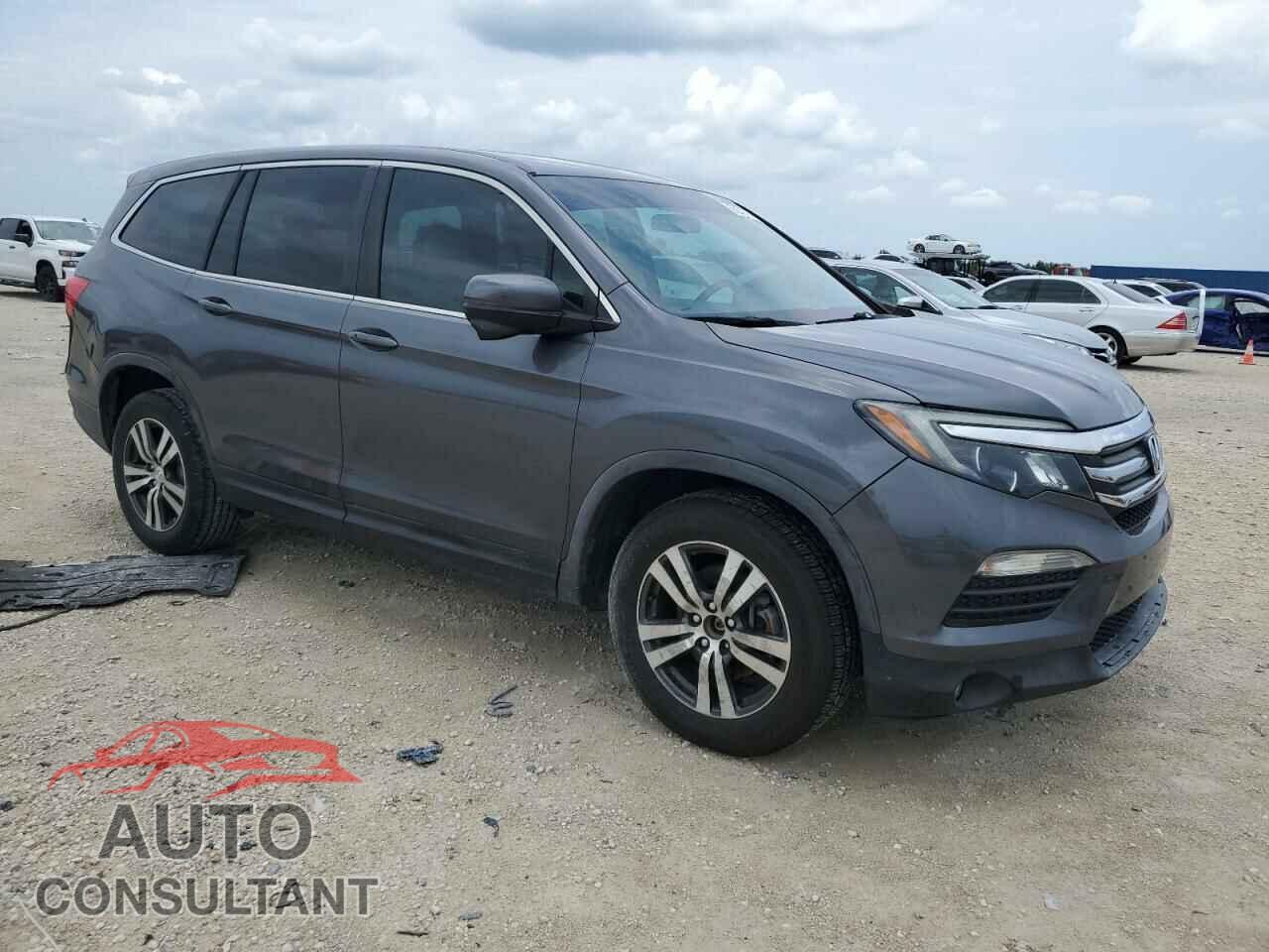 HONDA PILOT 2016 - 5FNYF5H33GB045233