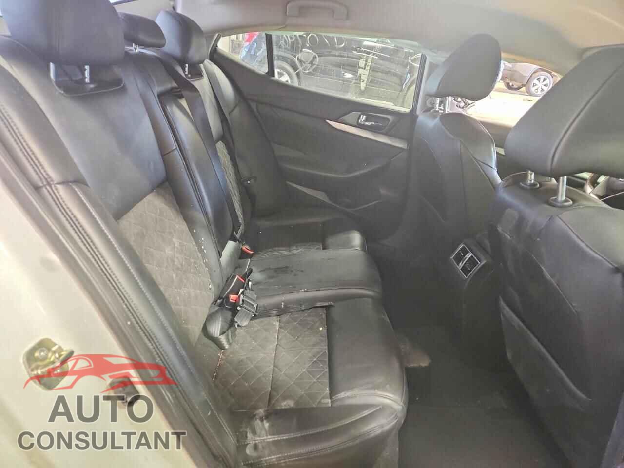 NISSAN MAXIMA 2017 - 1N4AA6AP2HC420746
