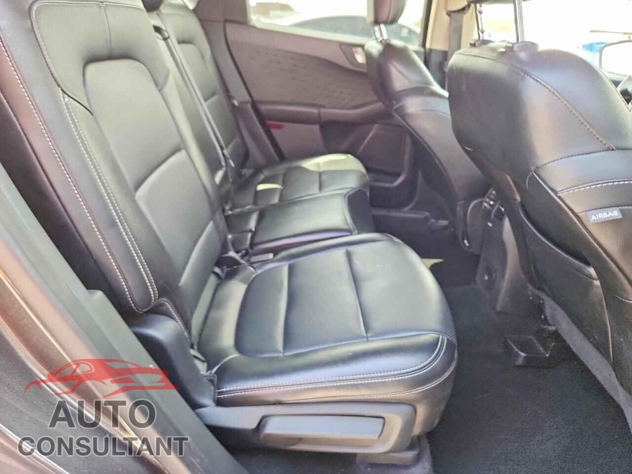FORD ESCAPE 2020 - 1FMCU9DZ5LUA15259
