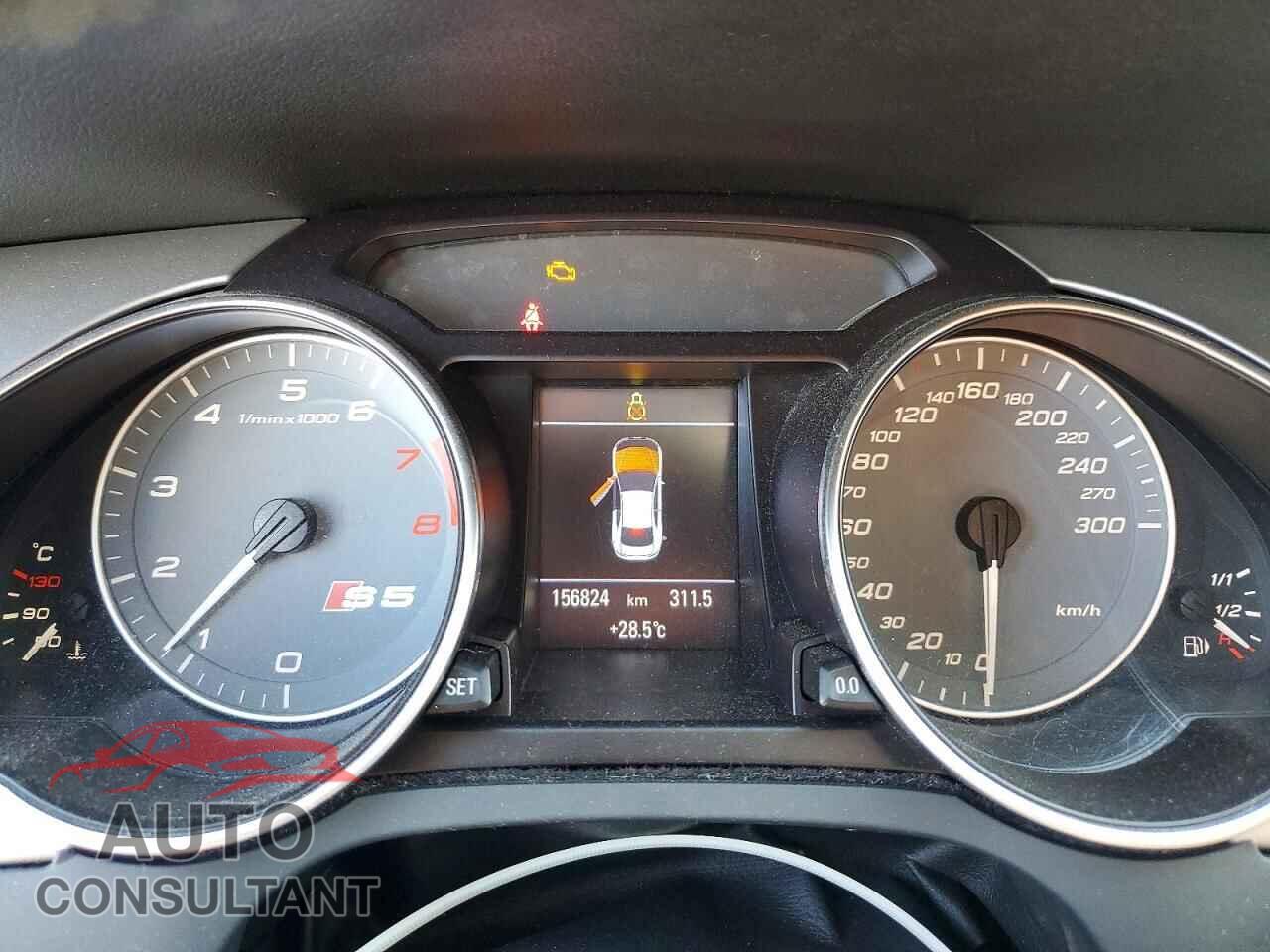 AUDI S5/RS5 2010 - WAUGVBFR4AA024828