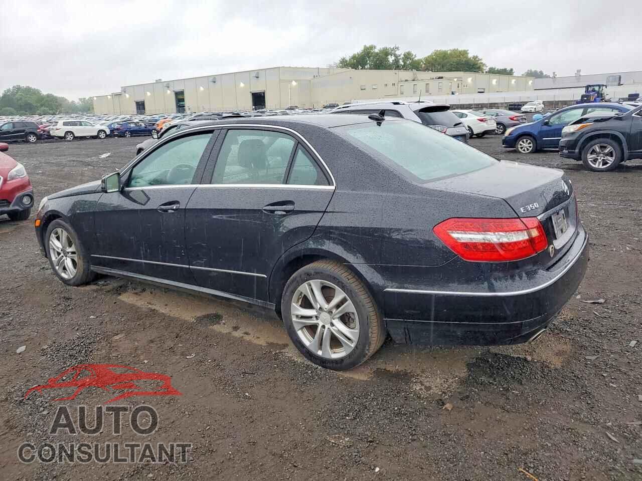 MERCEDES-BENZ E-CLASS 2011 - WDDHF8HB0BA296517