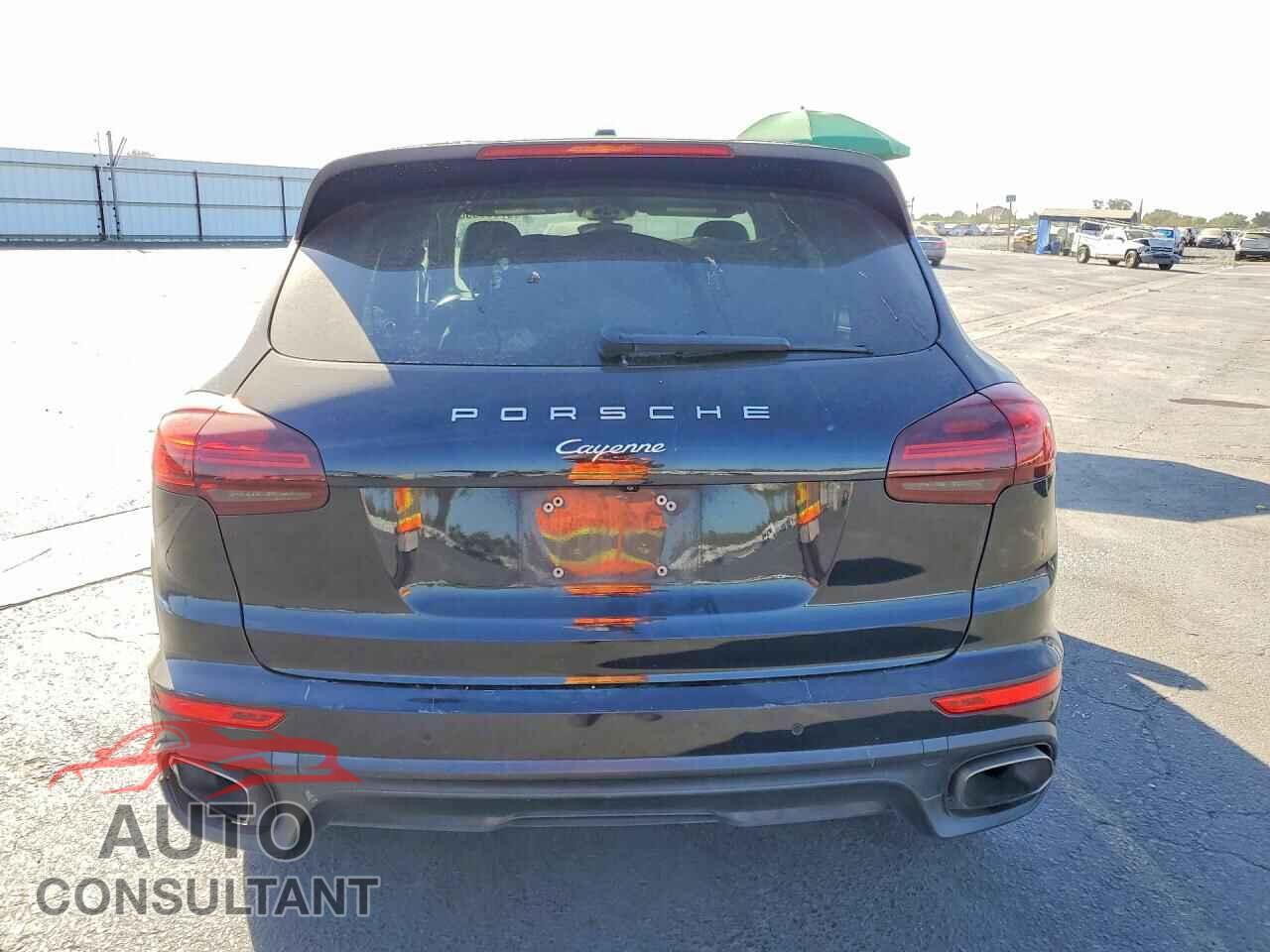 PORSCHE CAYENNE 2016 - WP1AA2A26GLA01920