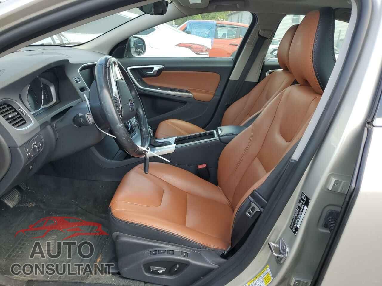 VOLVO S60 2018 - LYV402TK6JB179174