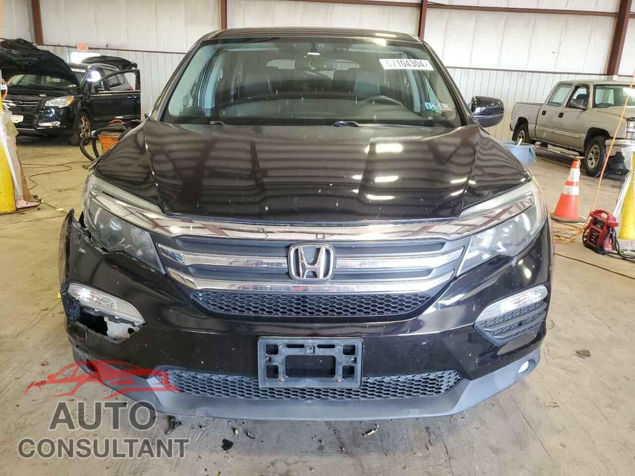HONDA PILOT 2017 - 5FNYF6H75HB041212