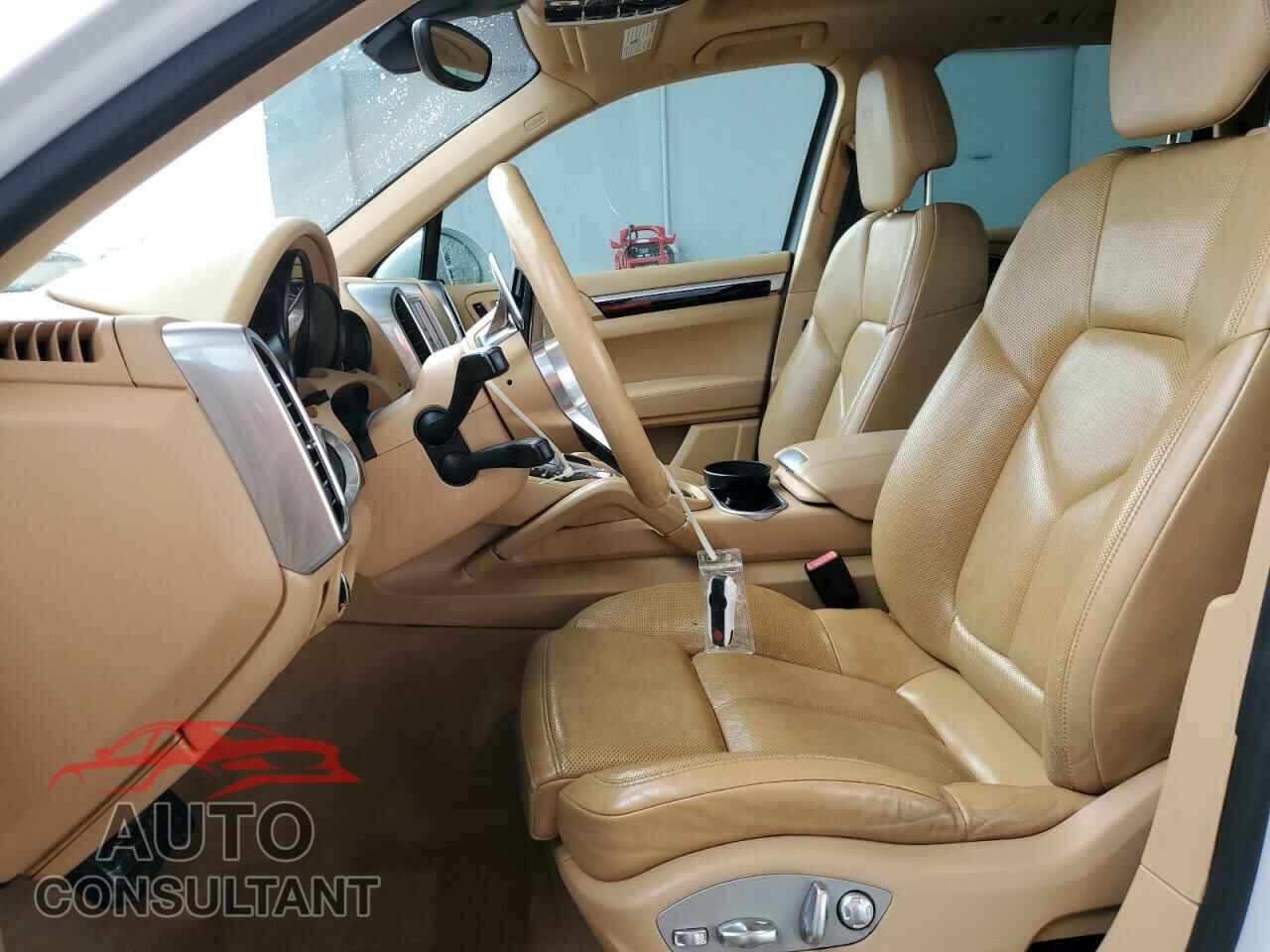PORSCHE CAYENNE 2017 - WP1AA2A20HKA90715