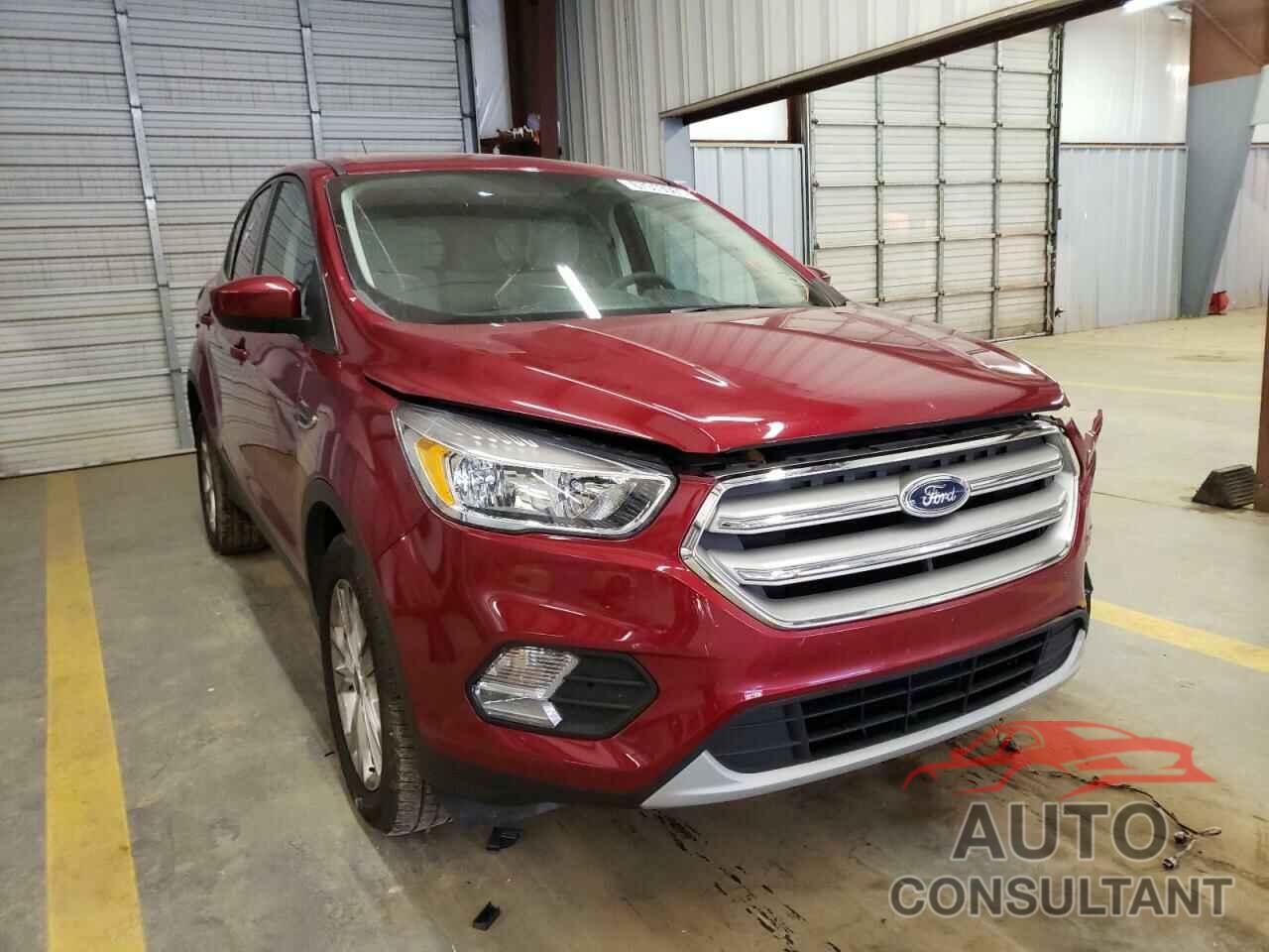 FORD ESCAPE 2019 - 1FMCU0GD5KUB45004