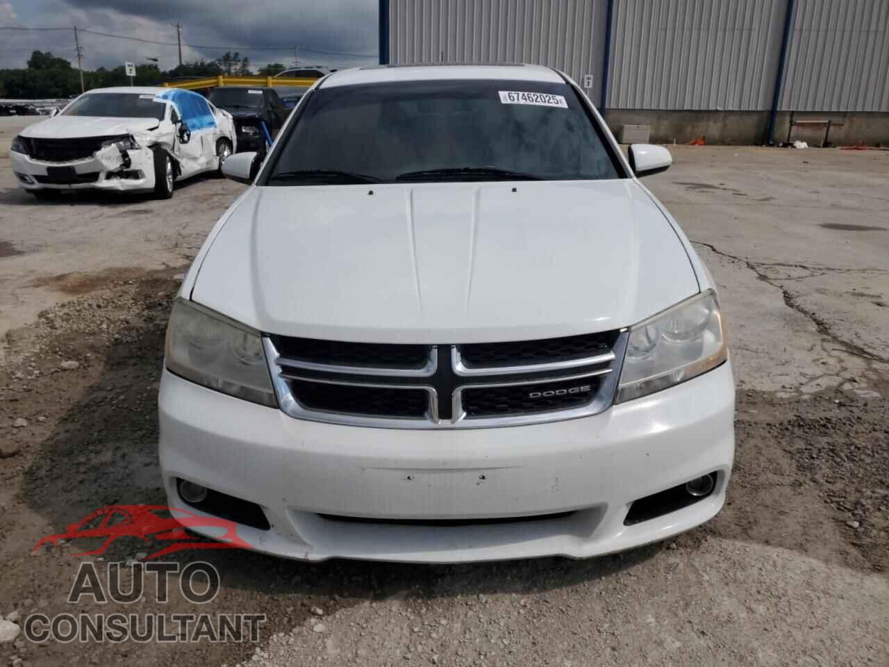 DODGE AVENGER 2011 - 1B3BD2FG4BN583693