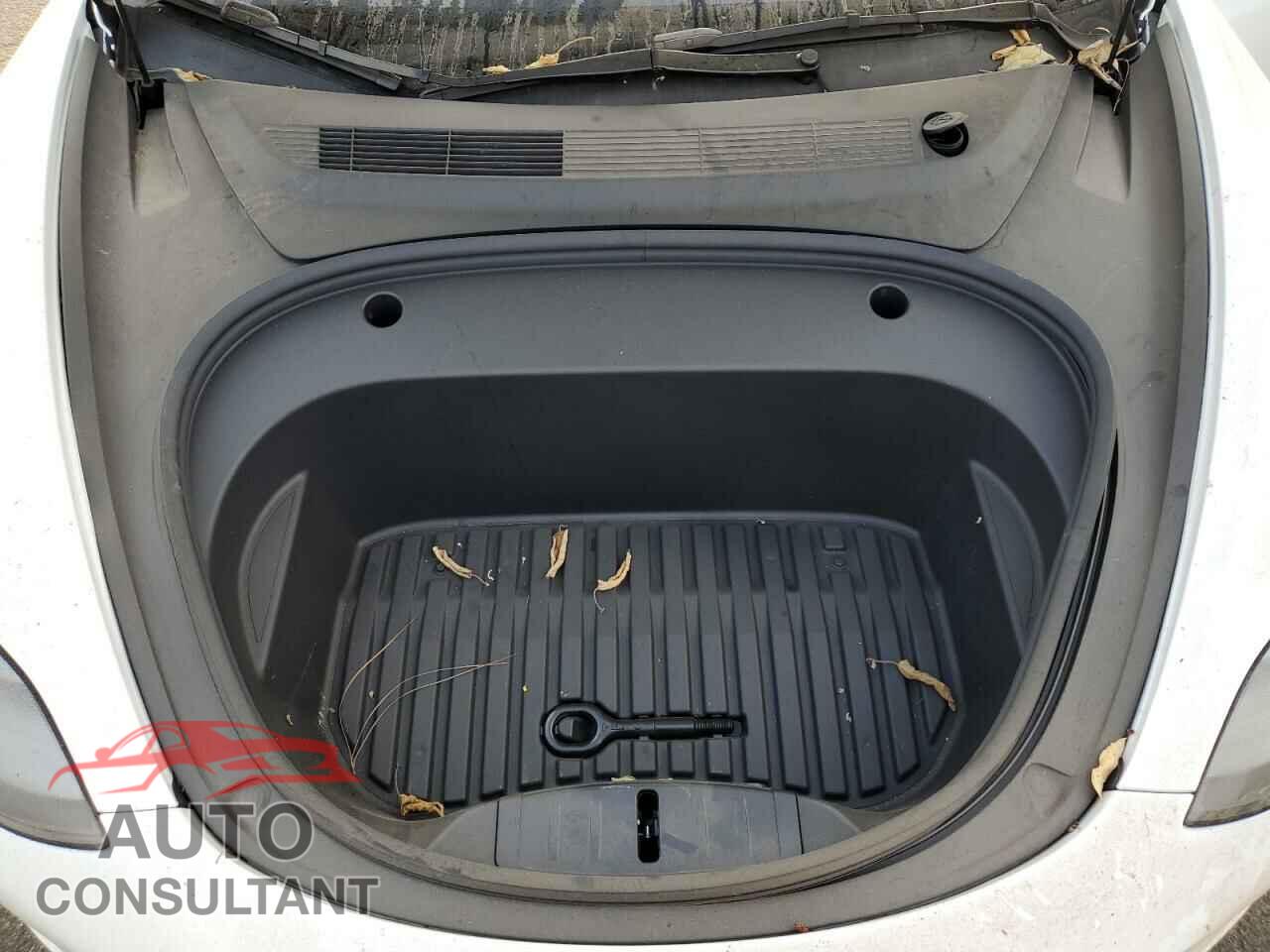 TESLA MODEL 3 2023 - 5YJ3E1EA4PF581973