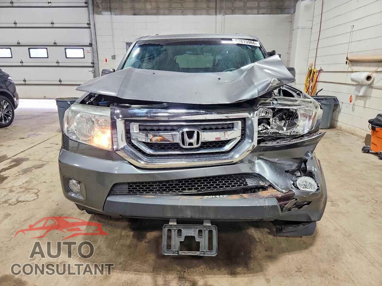 HONDA PILOT 2011 - 5FNYF4H42BB044165
