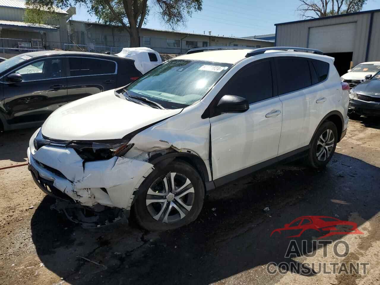 TOYOTA RAV4 2018 - JTMBFREV1JJ734657