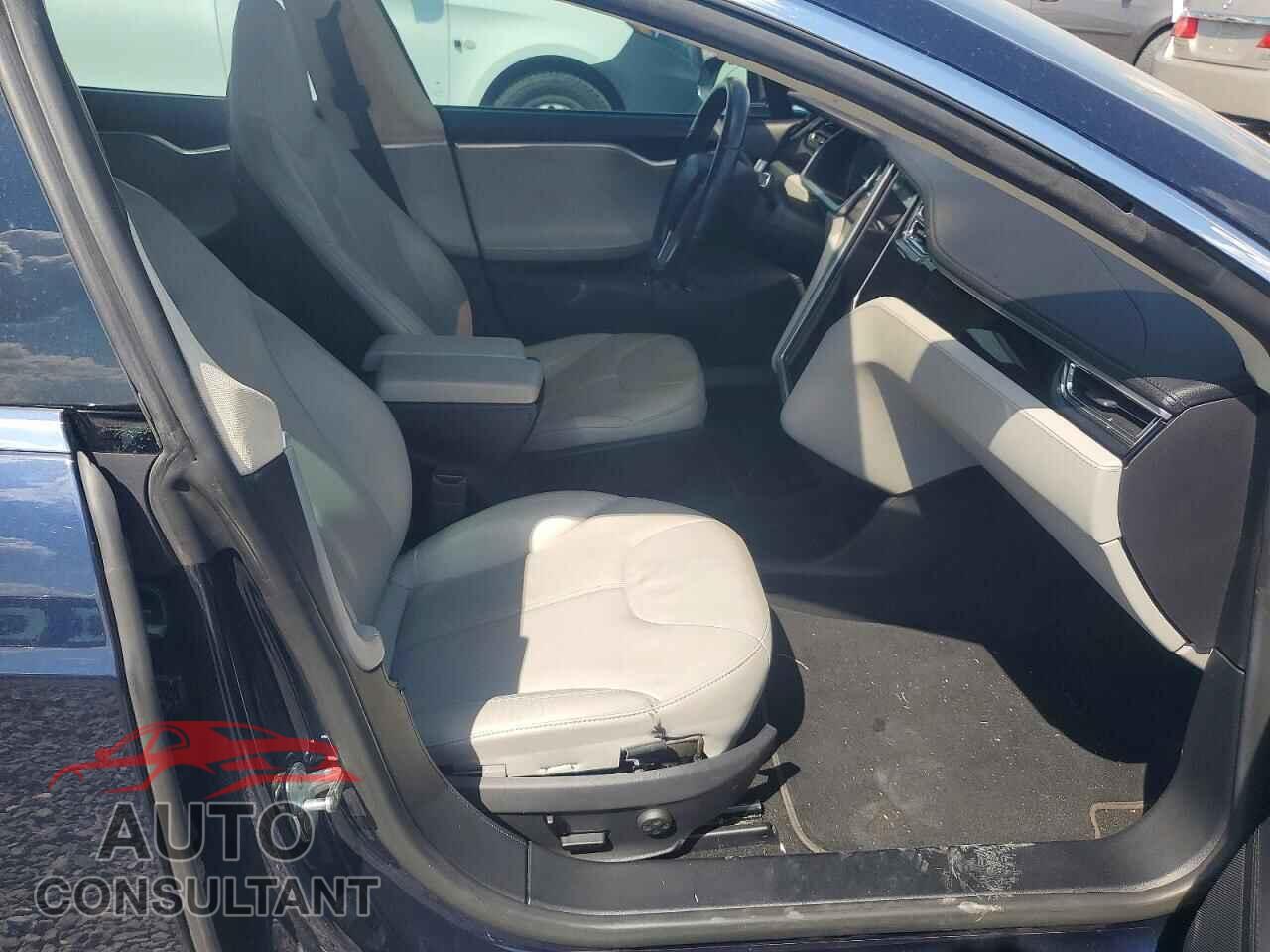 TESLA MODEL S 2013 - 5YJSA1CN2DFP04534
