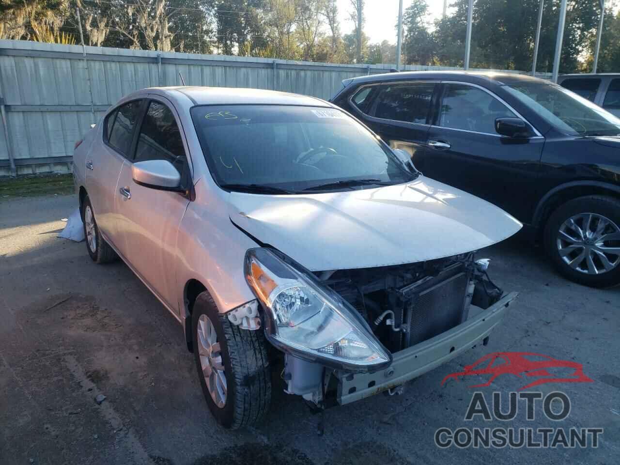 NISSAN VERSA 2019 - 3N1CN7AP1KL831437
