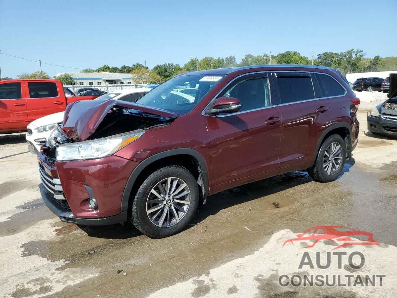 TOYOTA HIGHLANDER 2018 - 5TDJZRFH9JS499133