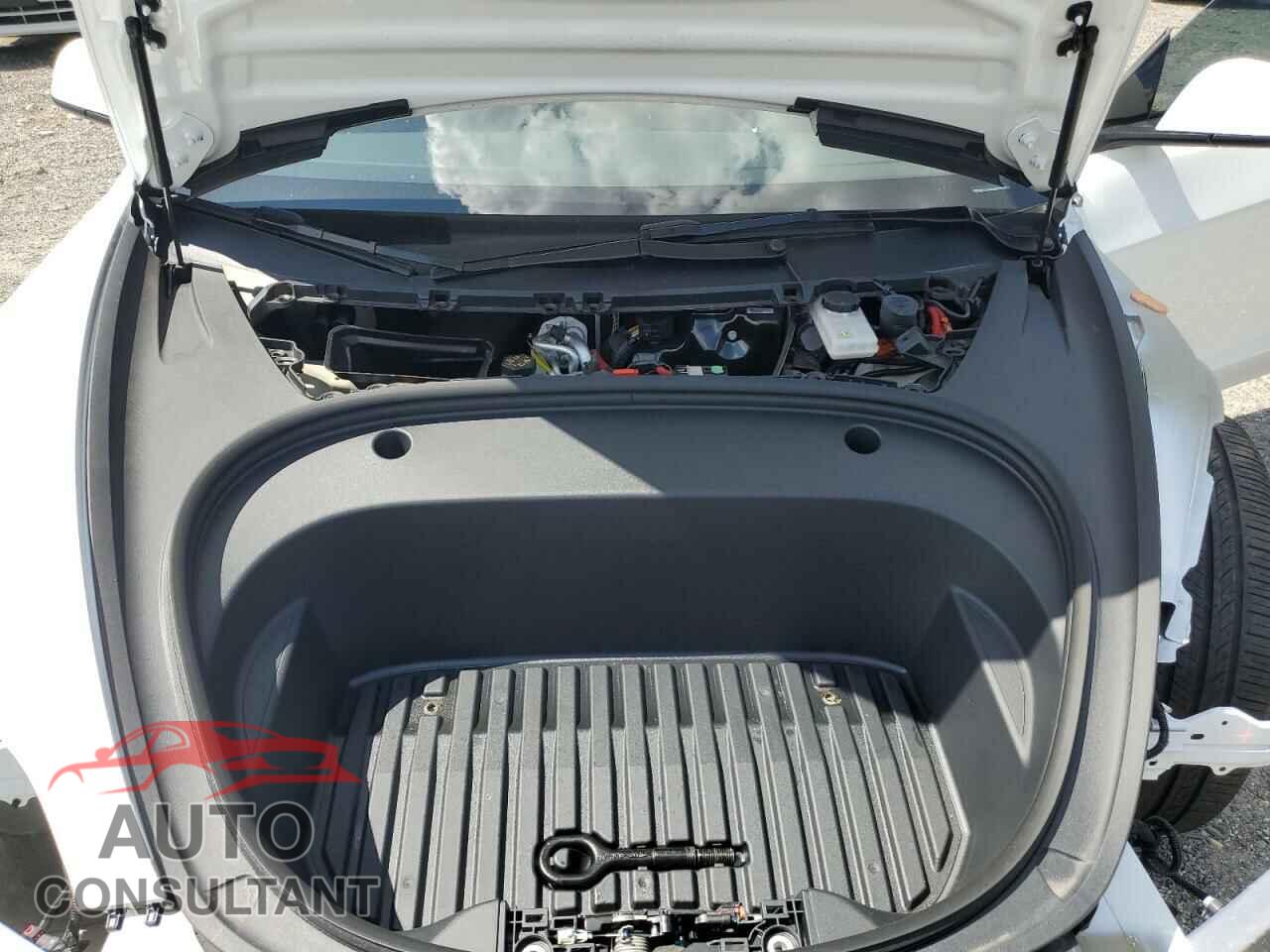 TESLA MODEL 3 2023 - 5YJ3E1EA4PF638401