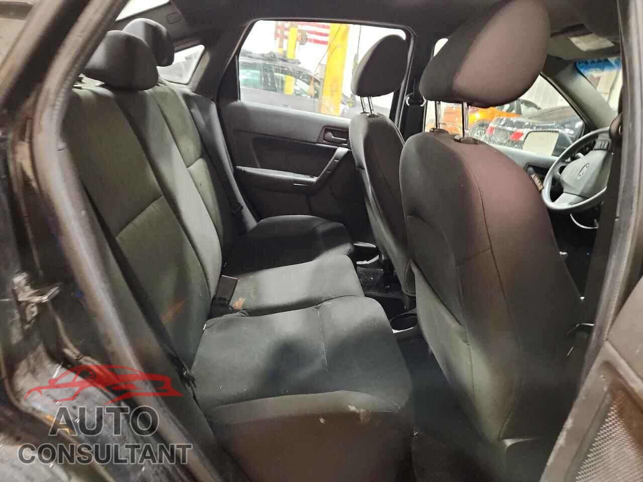 FORD FOCUS 2011 - 1FAHP3FN7BW172664