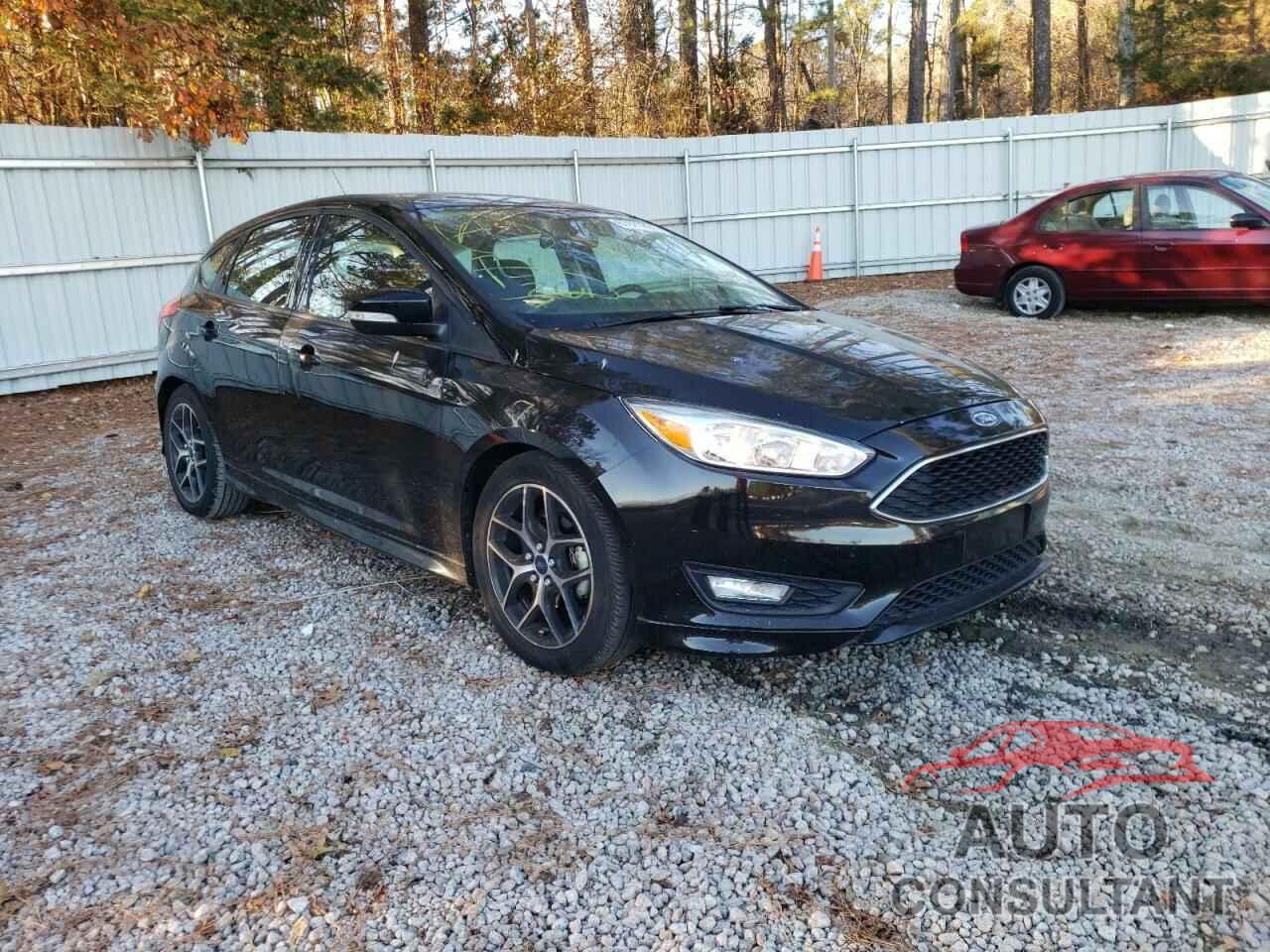 FORD FOCUS 2016 - 1FADP3K27GL279443