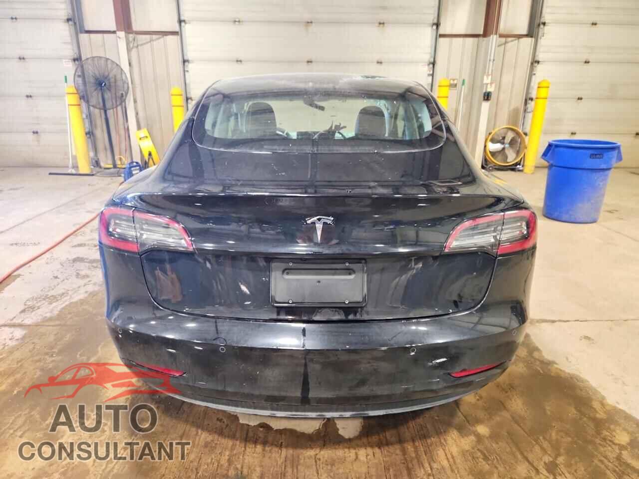 TESLA MODEL 3 2021 - 5YJ3E1EA7MF062170