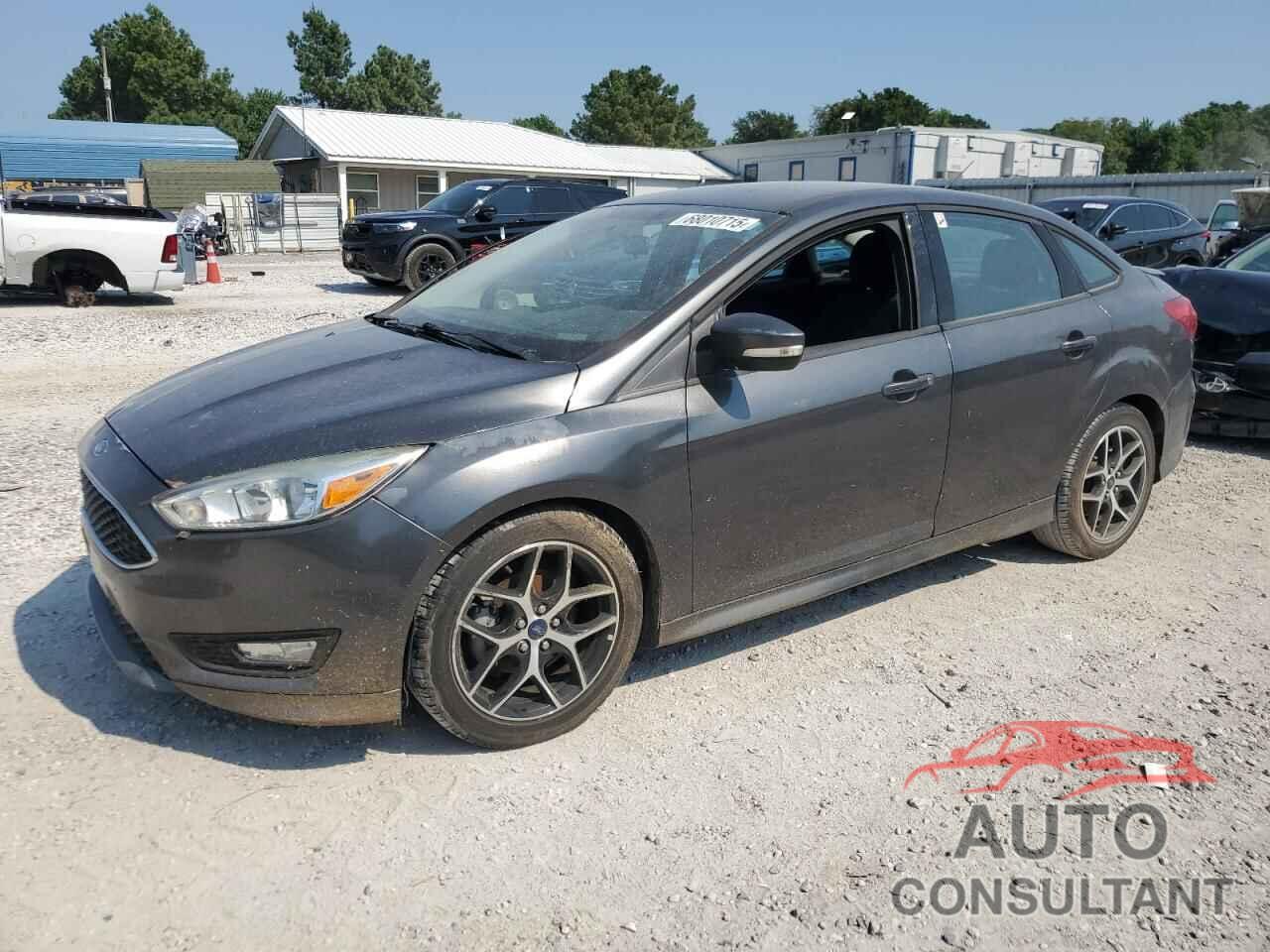FORD FOCUS 2015 - 1FADP3F21FL298420