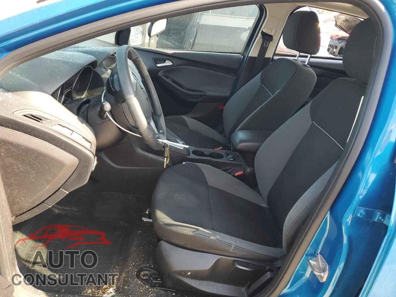 FORD FOCUS 2014 - 1FADP3K2XEL244330