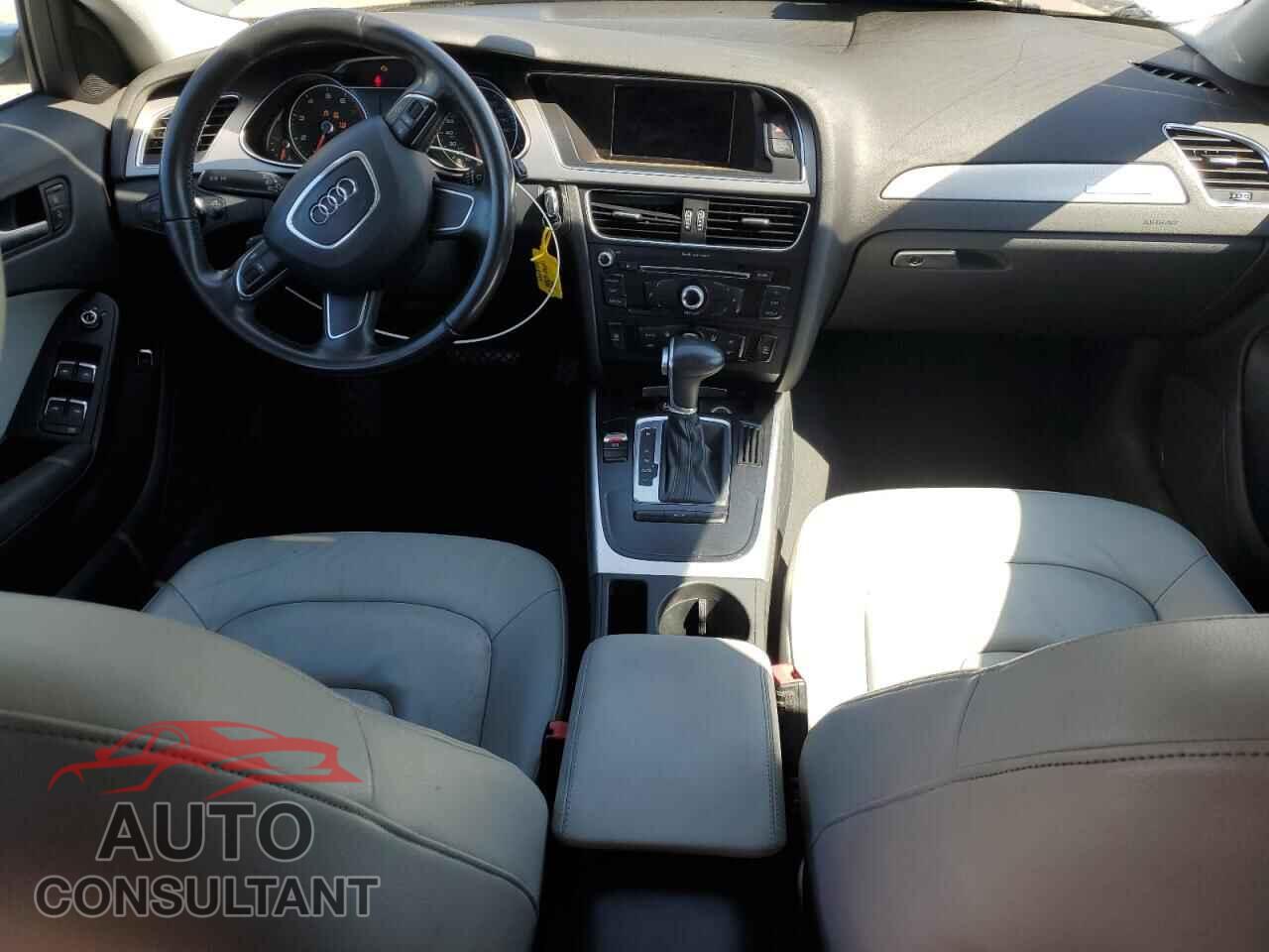 AUDI A4 2013 - WAUBFAFL5DN008812