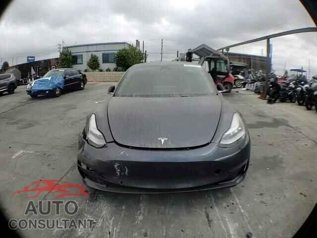 TESLA MODEL 3 2019 - 5YJ3E1EB4KF389096
