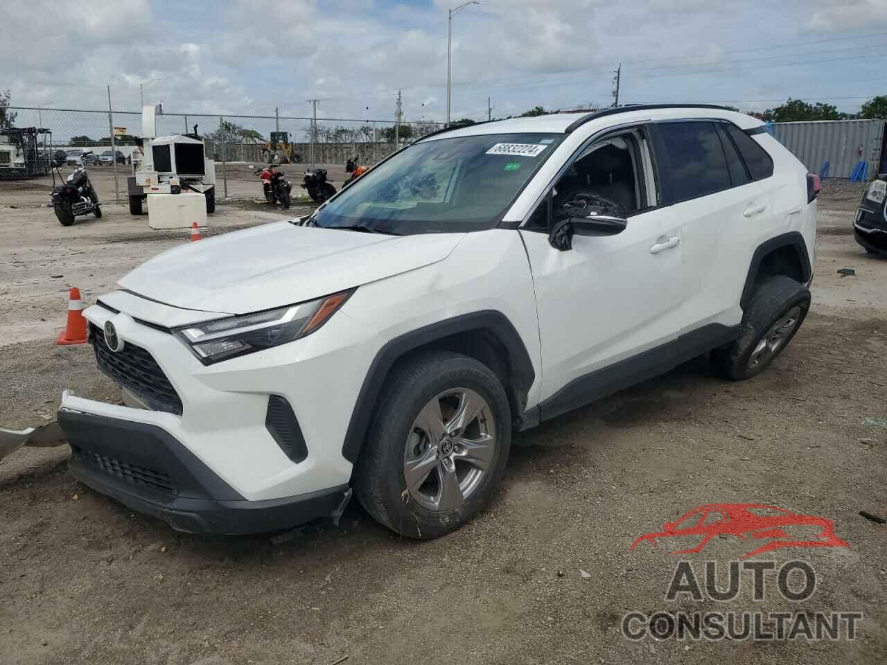 TOYOTA RAV4 2022 - 2T3W1RFV9NC191307