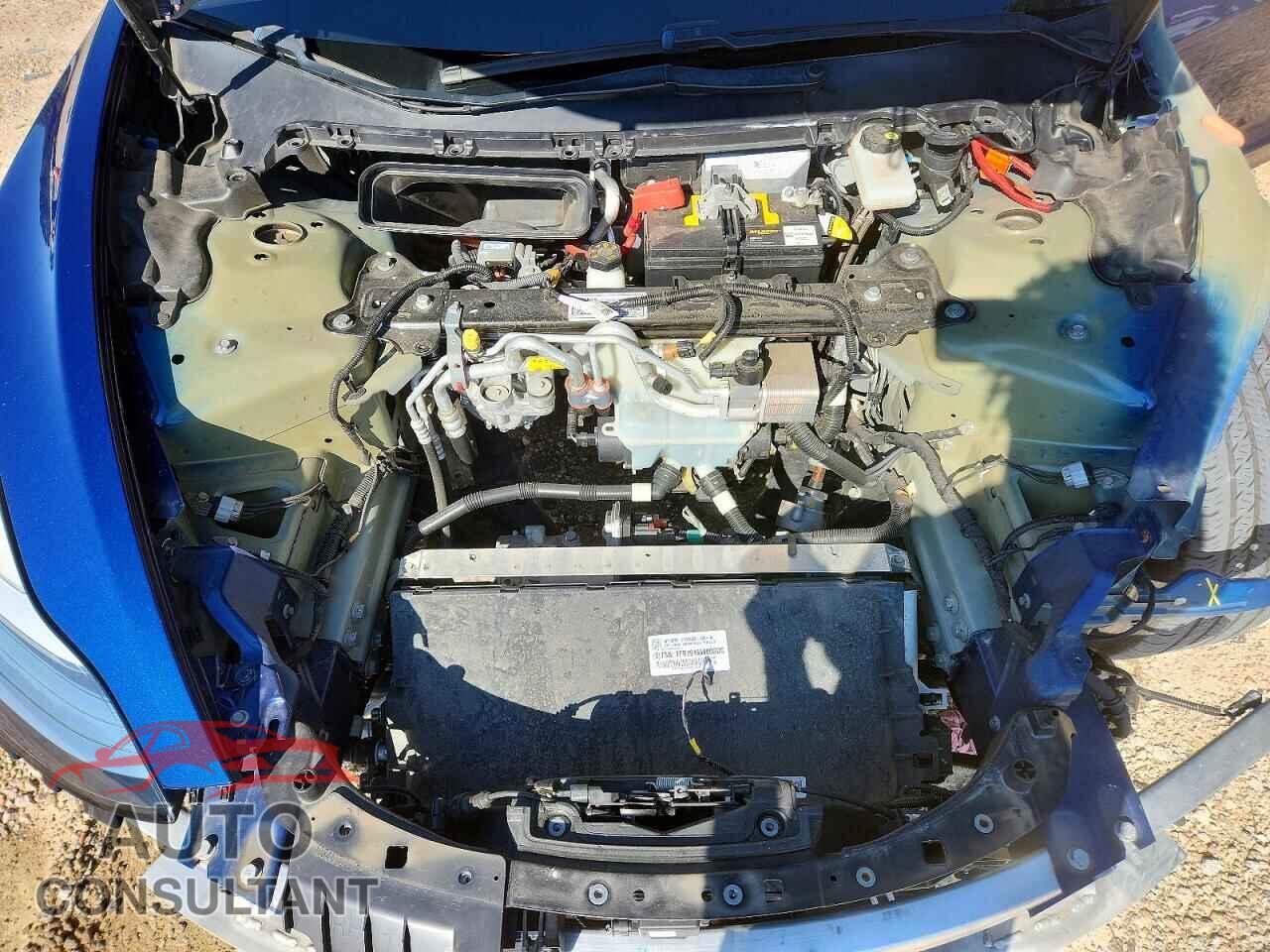 TESLA MODEL 3 2019 - 5YJ3E1EA9KF407521