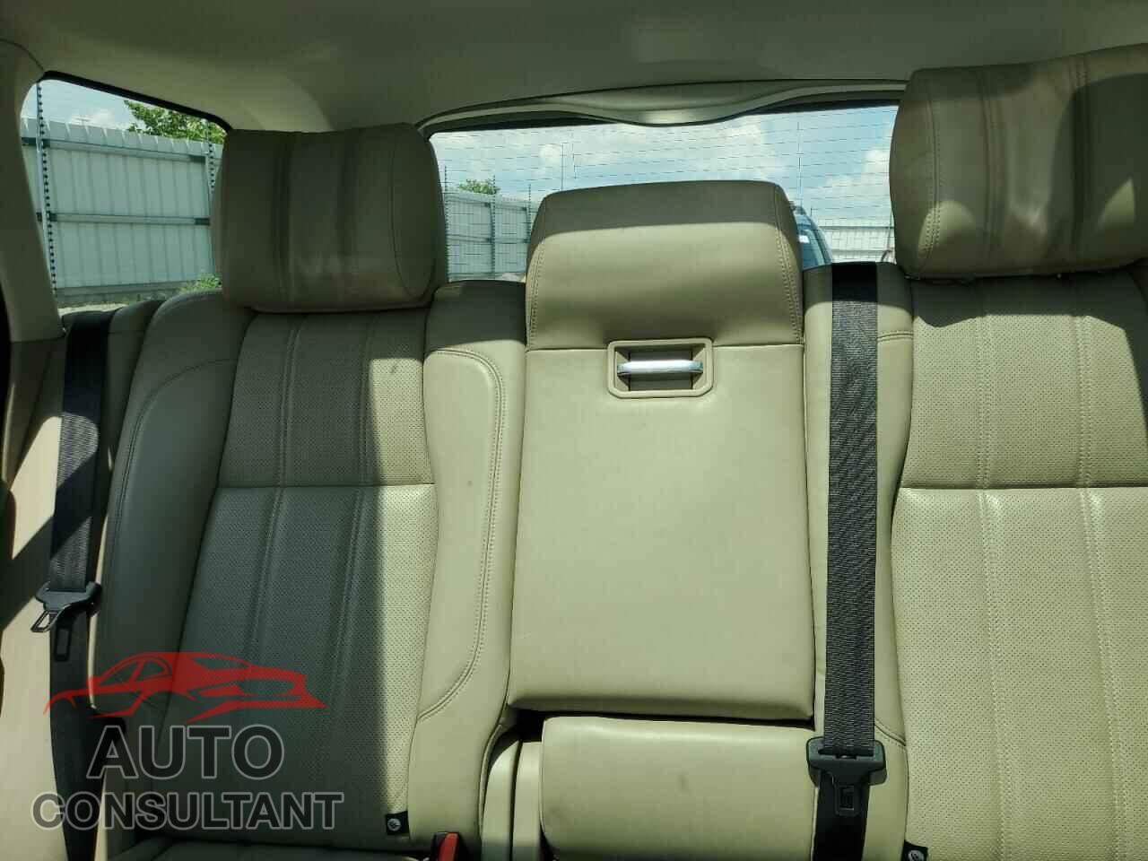 LAND ROVER RANGEROVER 2015 - SALGS2VFXFA219741