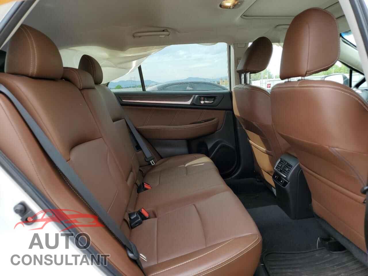 SUBARU OUTBACK 2017 - 4S4BSETC7H3388372