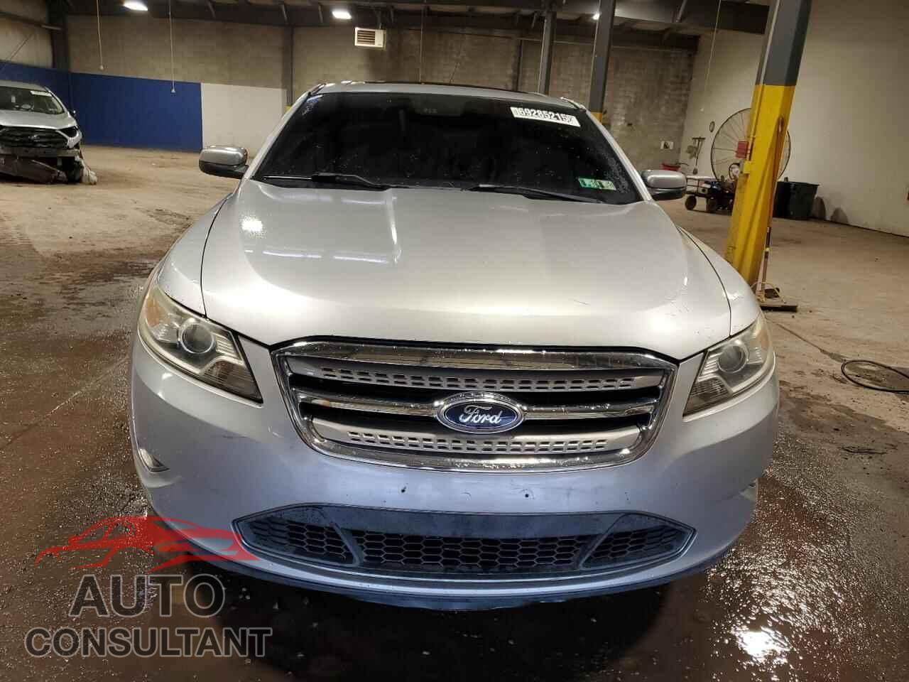 FORD TAURUS 2011 - 1FAHP2KT7BG103398