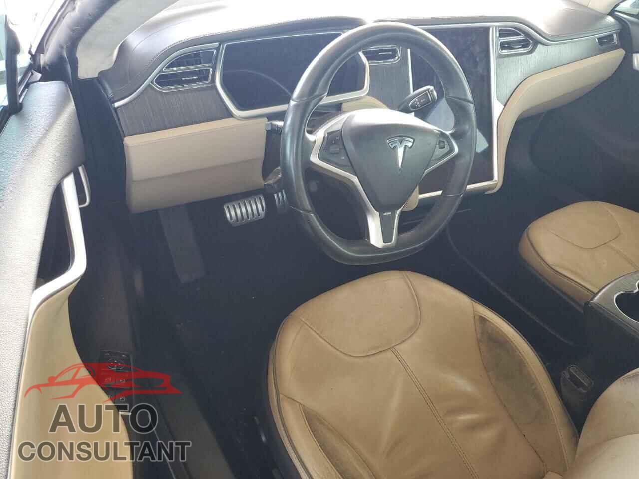 TESLA MODEL S 2013 - 5YJSA1DP5DFP07055
