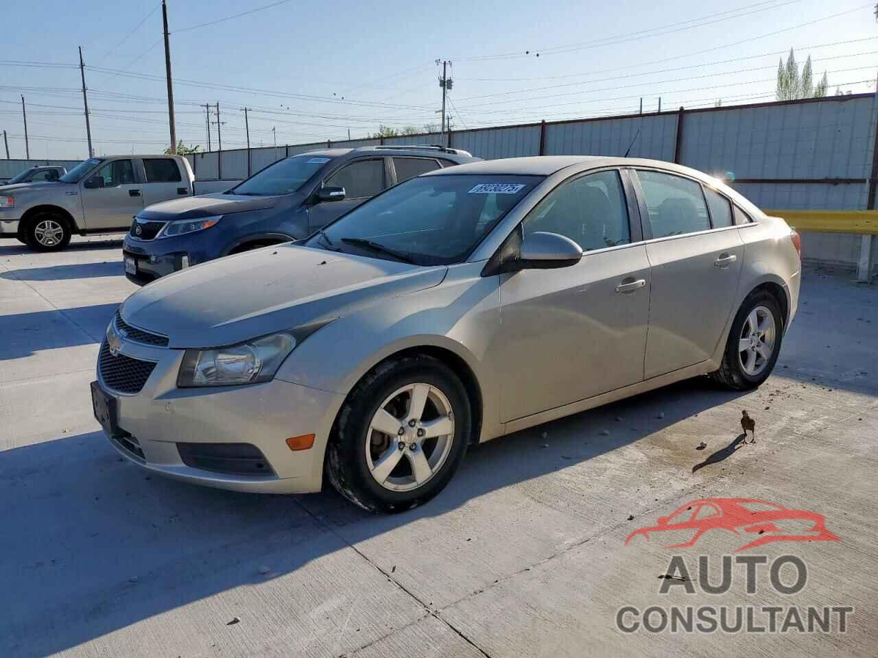 CHEVROLET CRUZE 2013 - 1G1PC5SB8D7252070