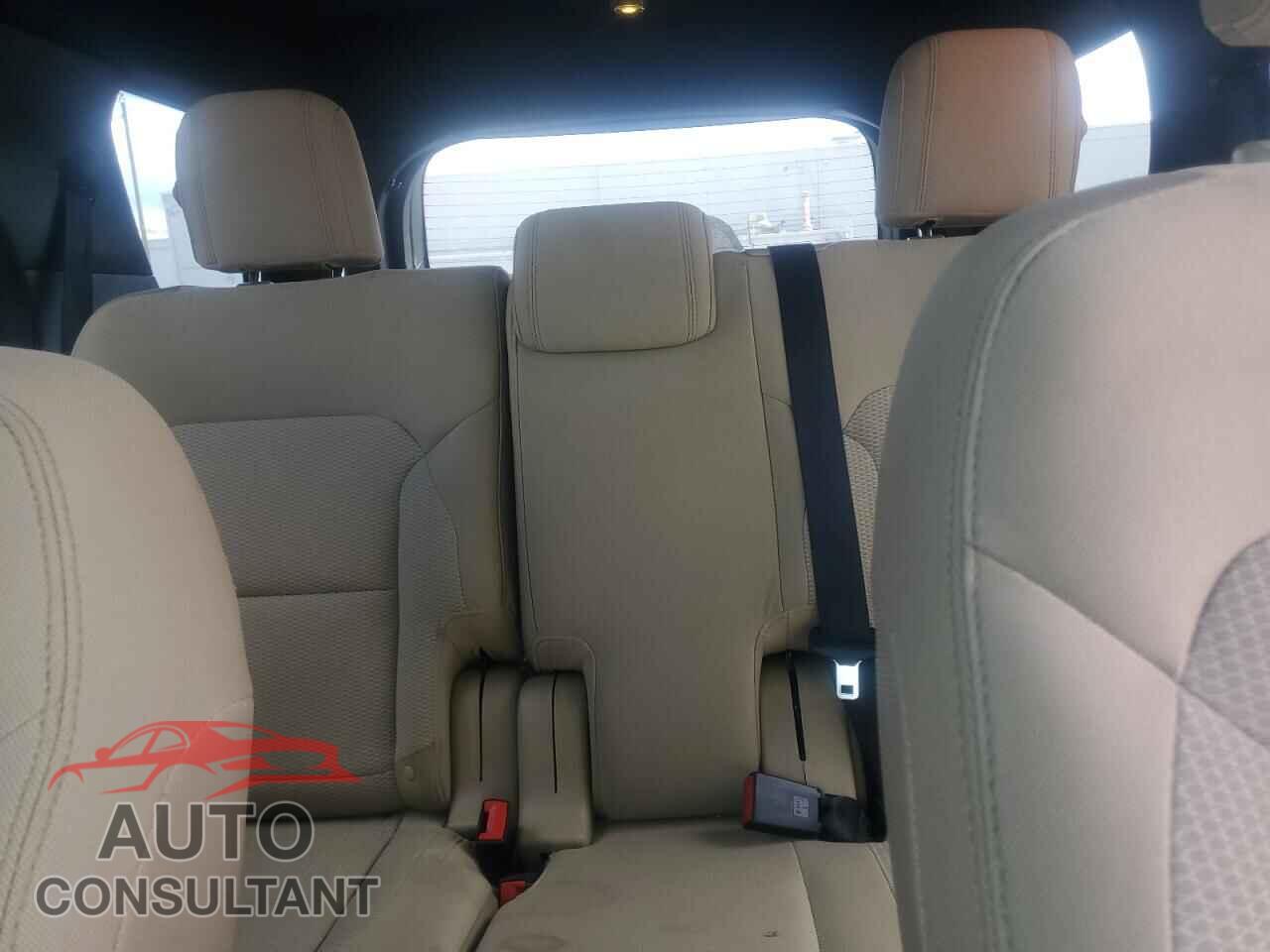 FORD EXPLORER 2017 - 1FM5K8D87HGD50108
