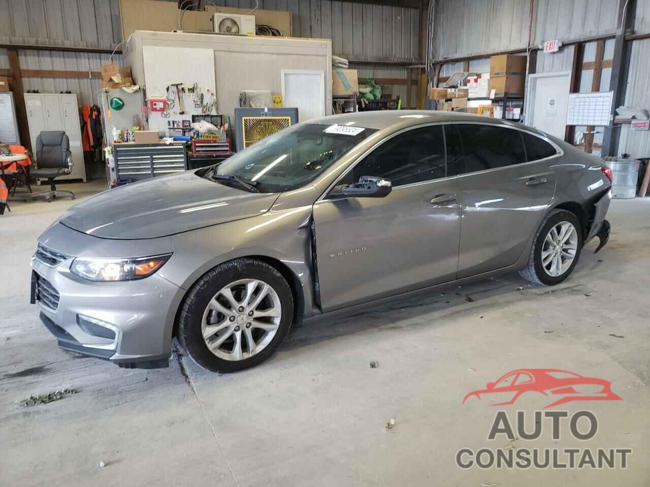 CHEVROLET MALIBU 2017 - 1G1ZE5ST2HF231187