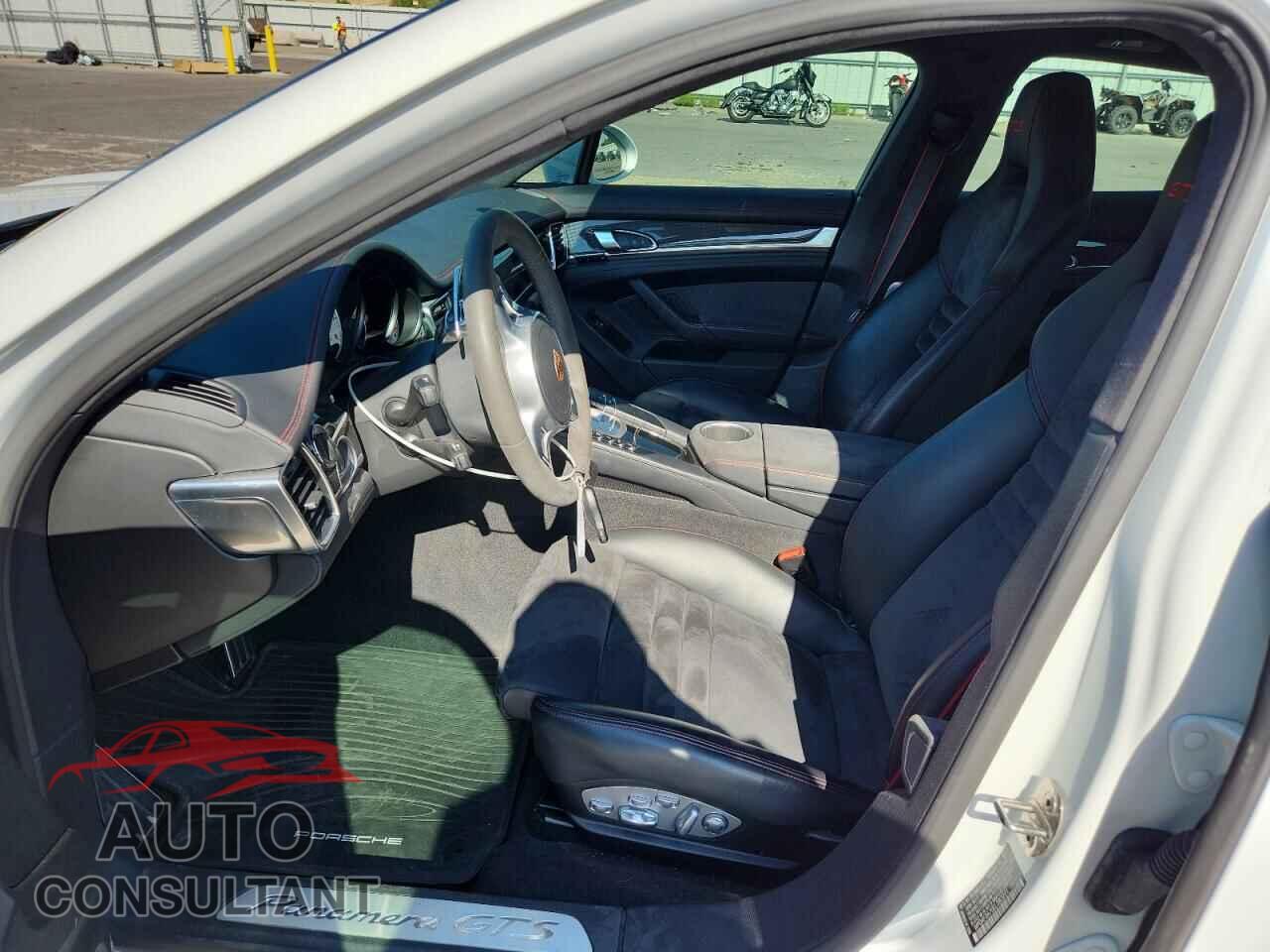 PORSCHE PANAMERA 2014 - WP0AF2A70EL083221