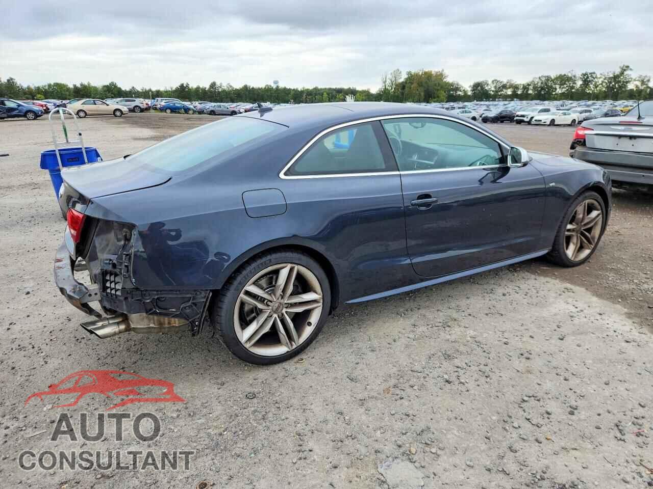 AUDI S5/RS5 2012 - WAUGVAFR3CA044193