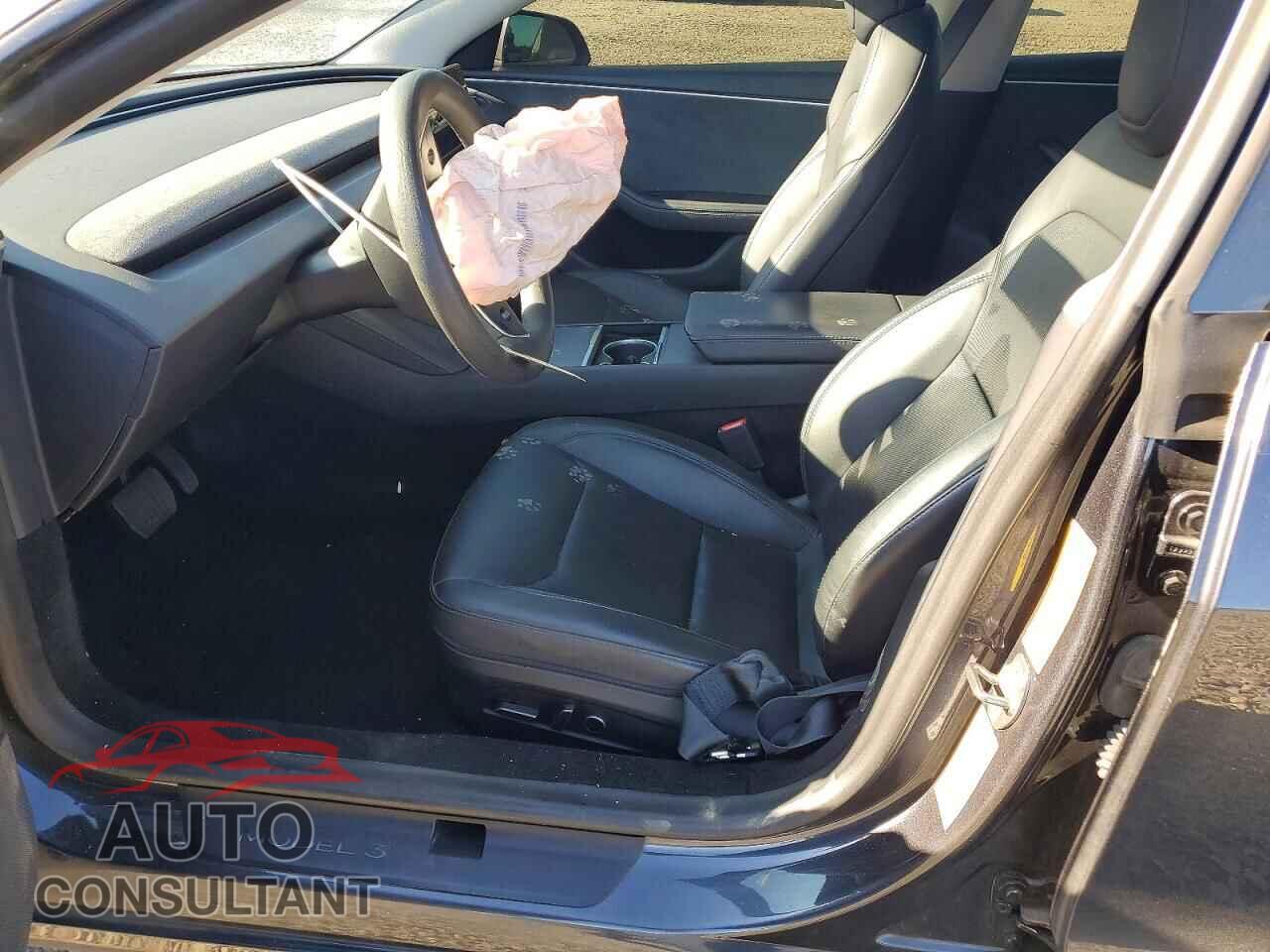 TESLA MODEL 3 2024 - 5YJ3E1EB3RF787345