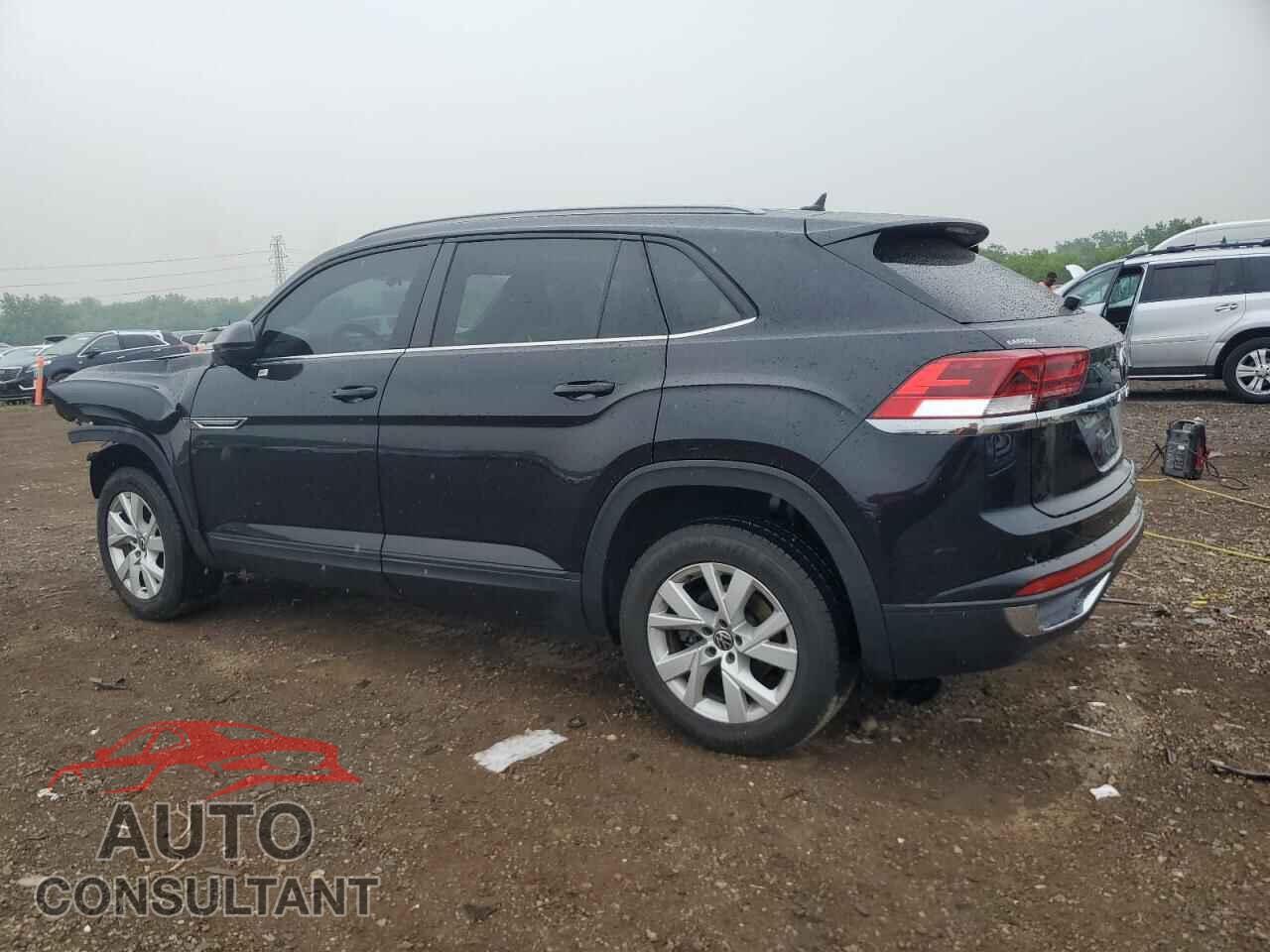 VOLKSWAGEN ATLAS 2021 - 1V2AC2CA8MC241237