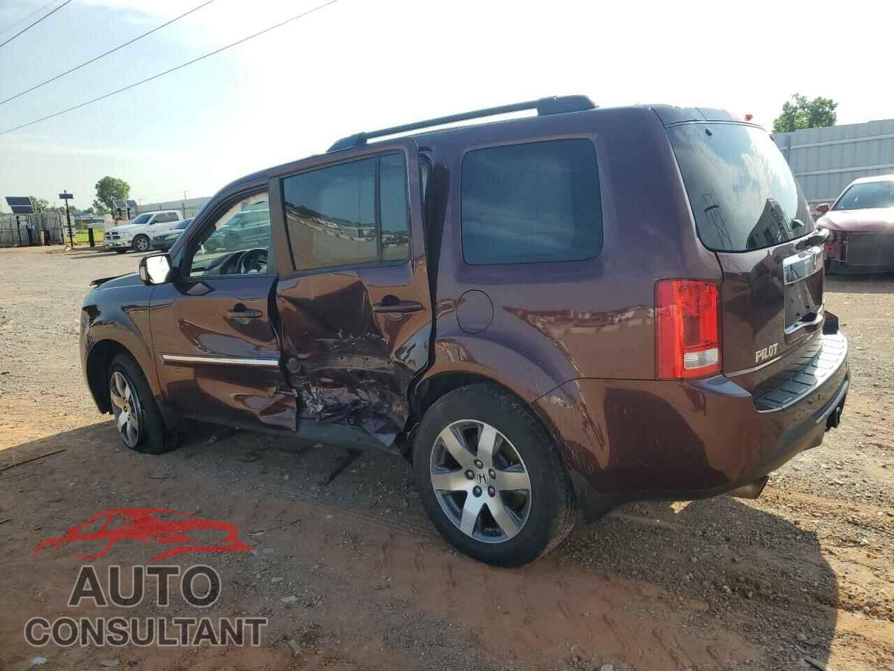 HONDA PILOT 2013 - 5FNYF4H90DB041747
