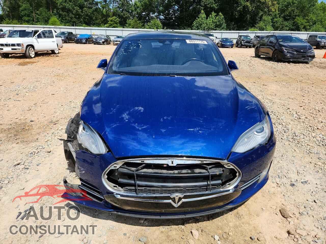 TESLA MODEL S 2015 - 5YJSA1E20FF117223
