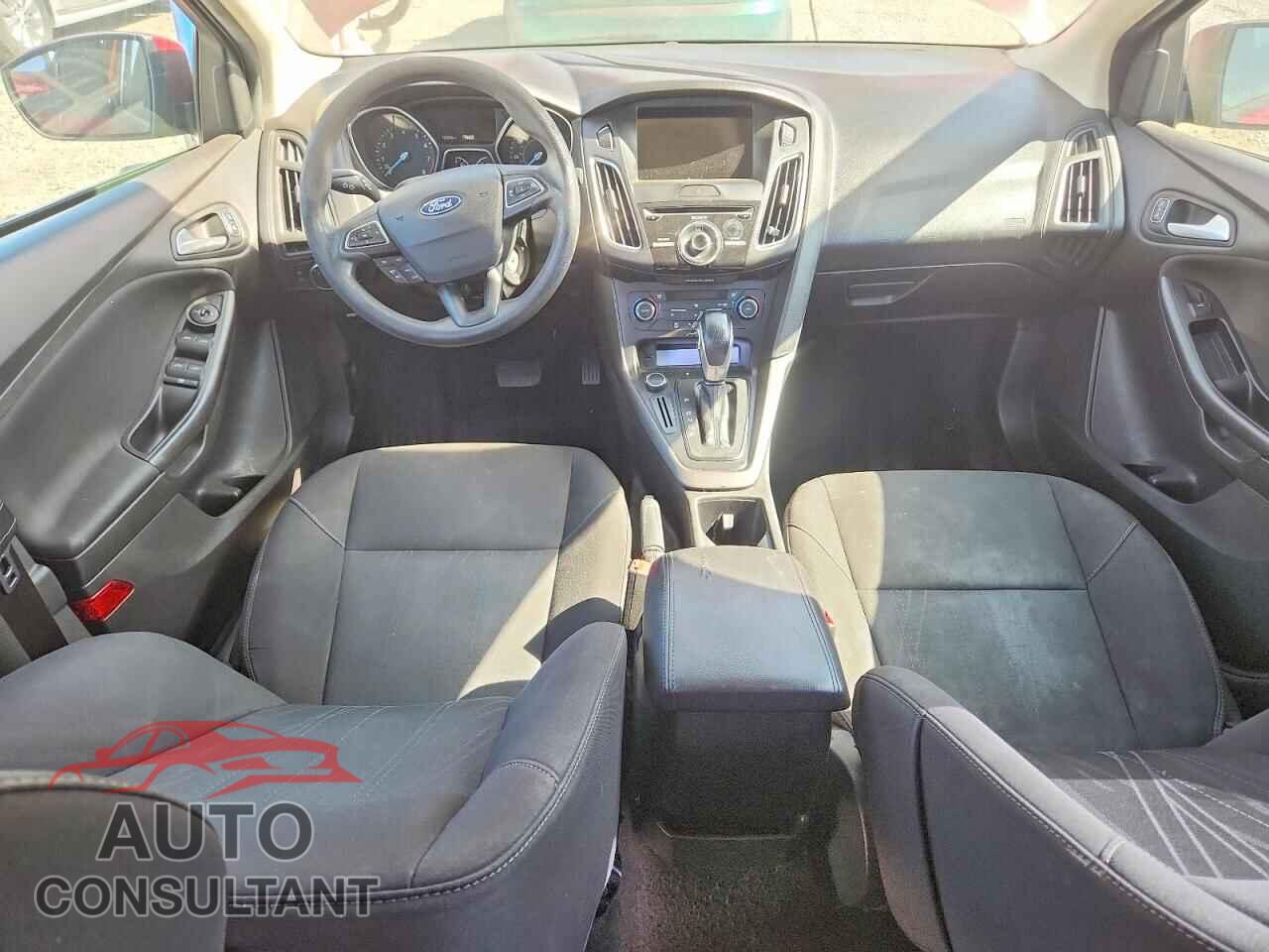 FORD FOCUS 2017 - 1FADP3H23HL237084