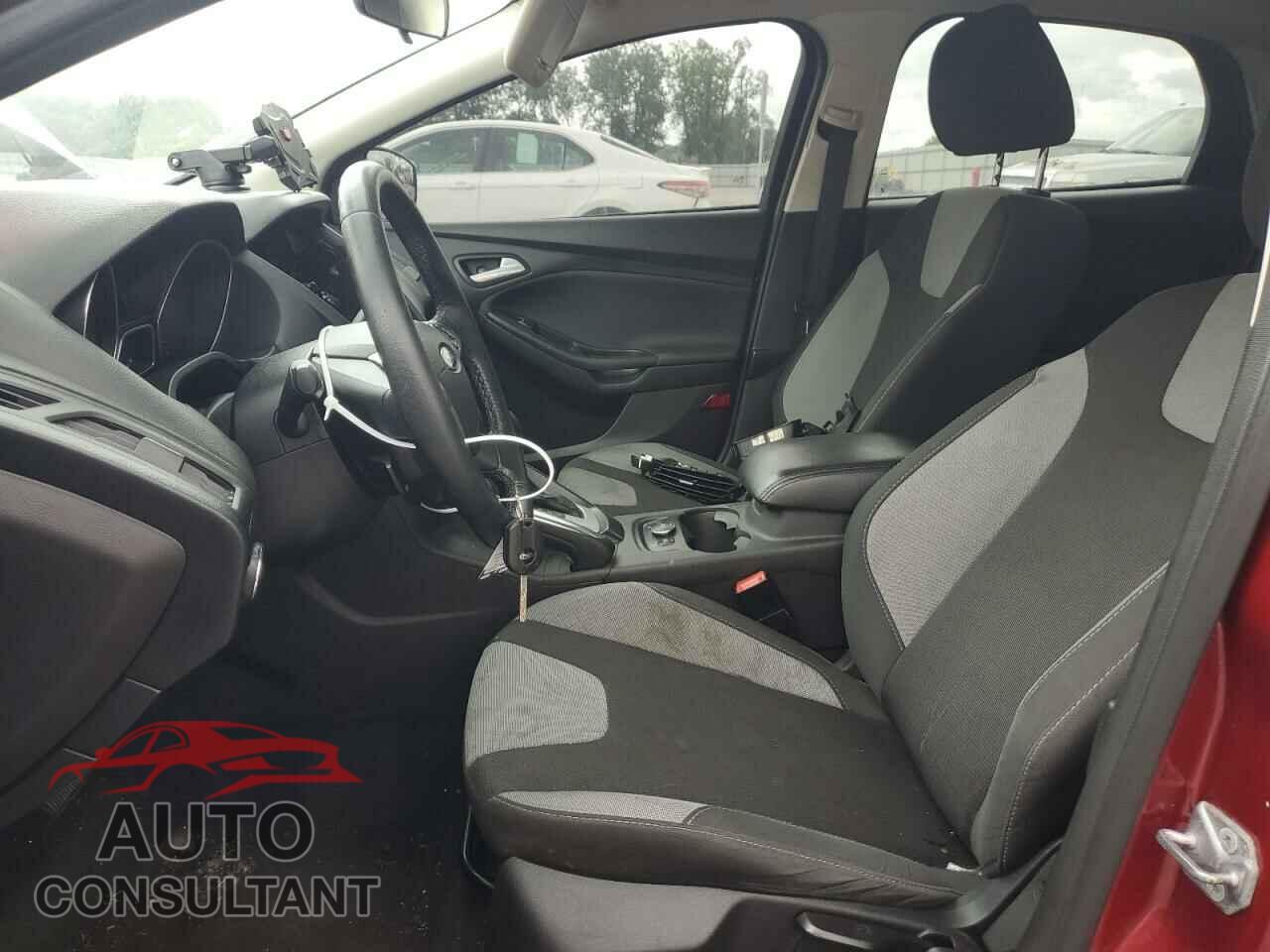 FORD FOCUS 2014 - 1FADP3F27EL167006