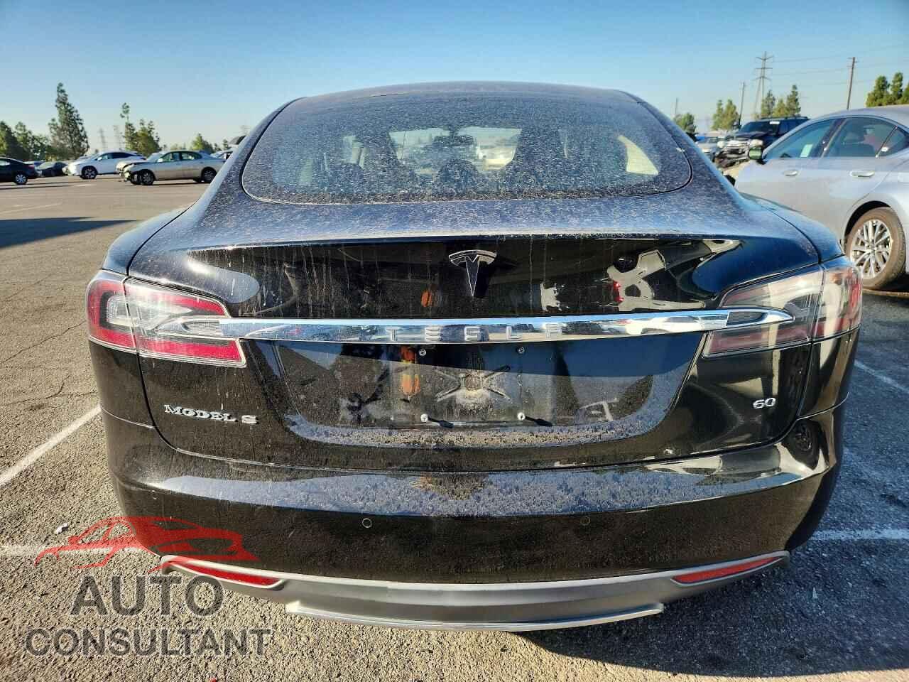 TESLA MODEL S 2014 - 5YJSA1S15EFP44526